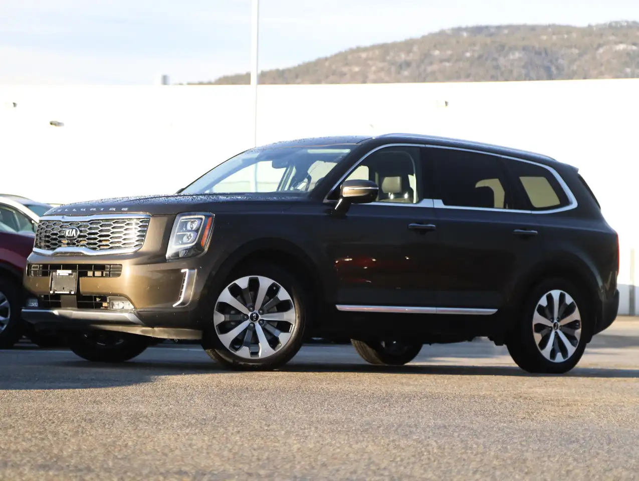 Kia Telluride снимка Kia Telluride