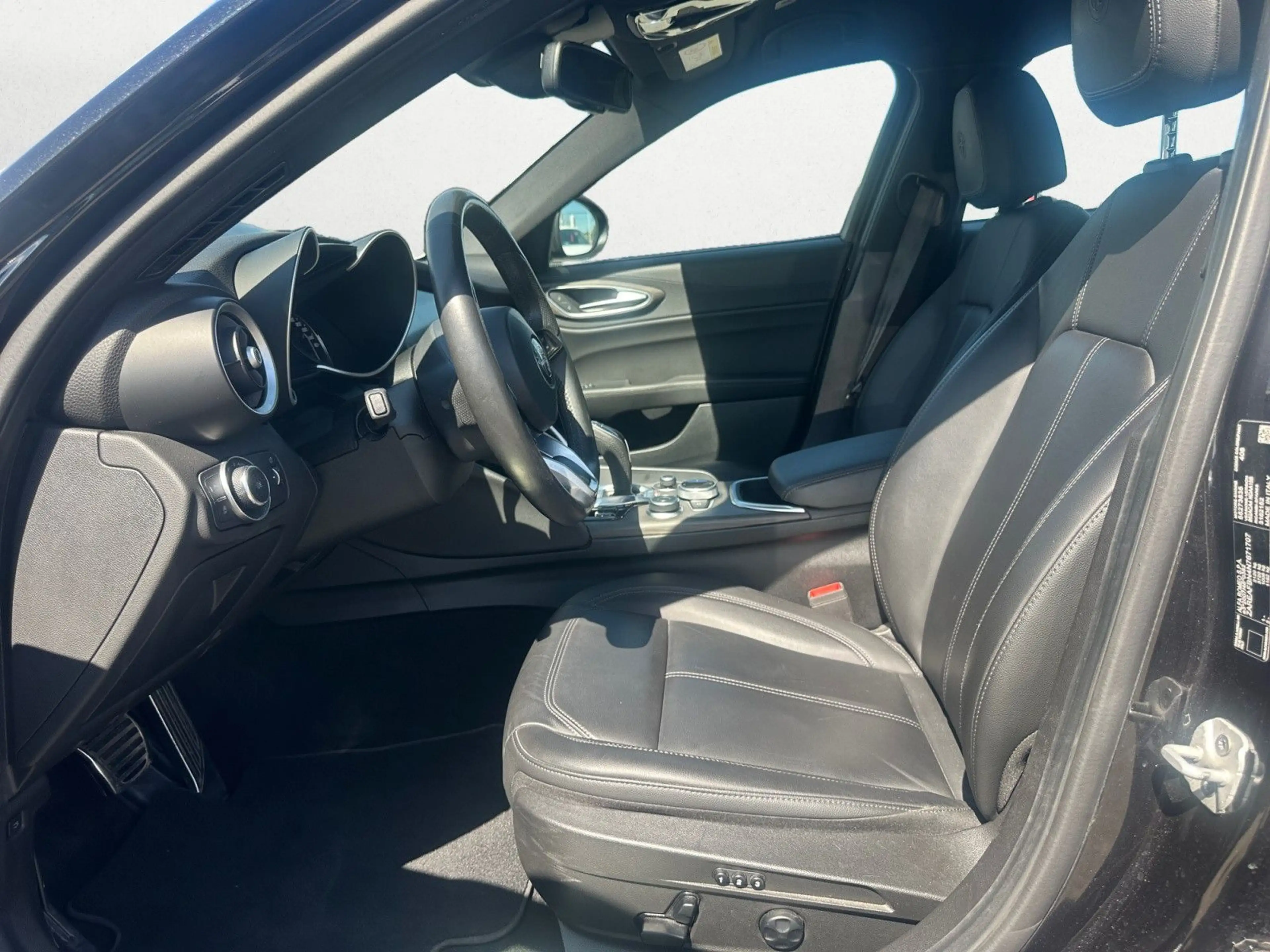 Alfa Romeo Giulia 2.0 Turbo Ti Q4 KAMERA+ACC+SPUR+TOT — photo 10