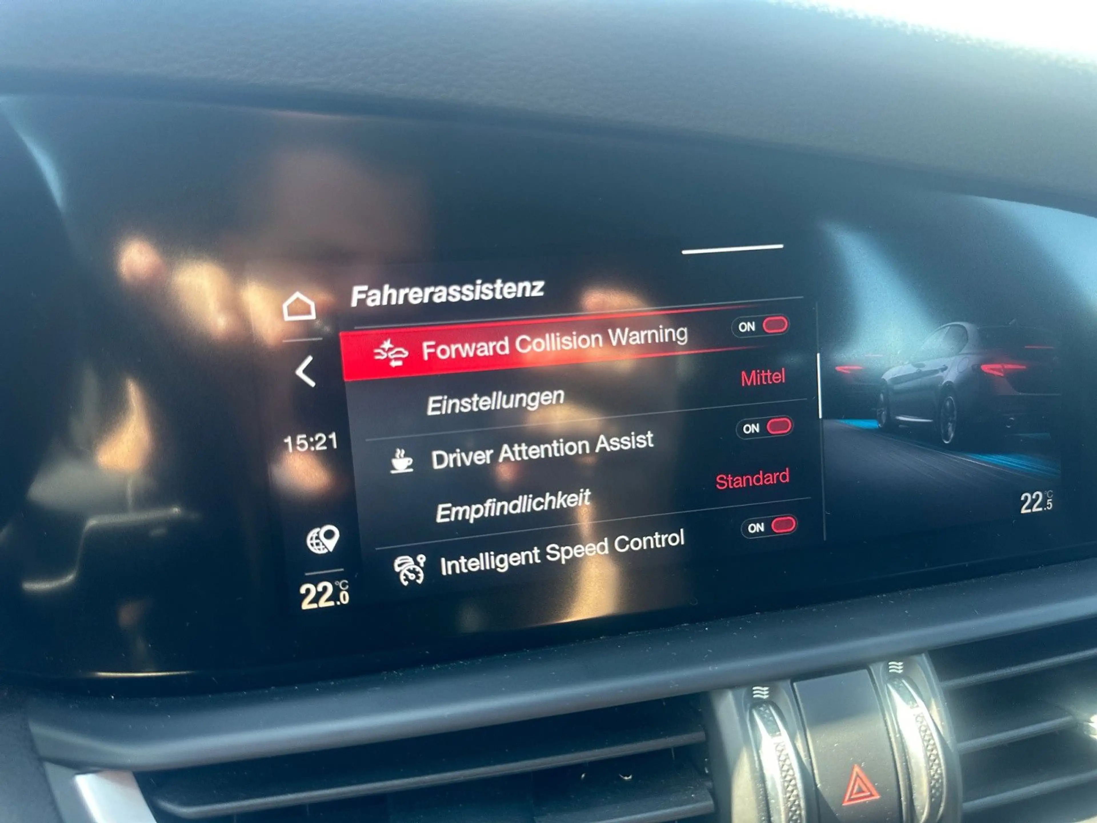 Alfa Romeo Giulia 2.0 Turbo Ti Q4 KAMERA+ACC+SPUR+TOT — photo 15