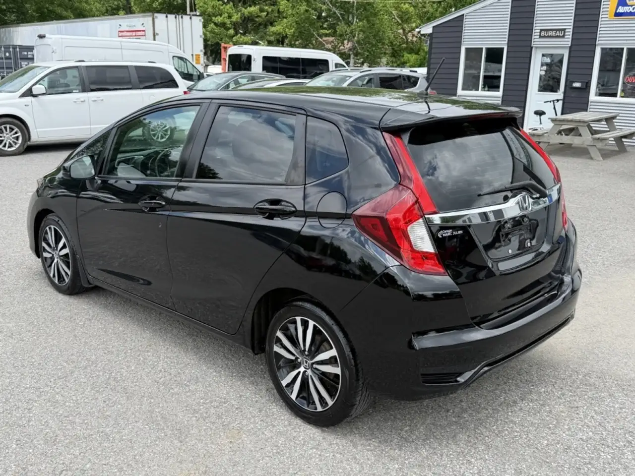 Honda Fit photo Honda Fit