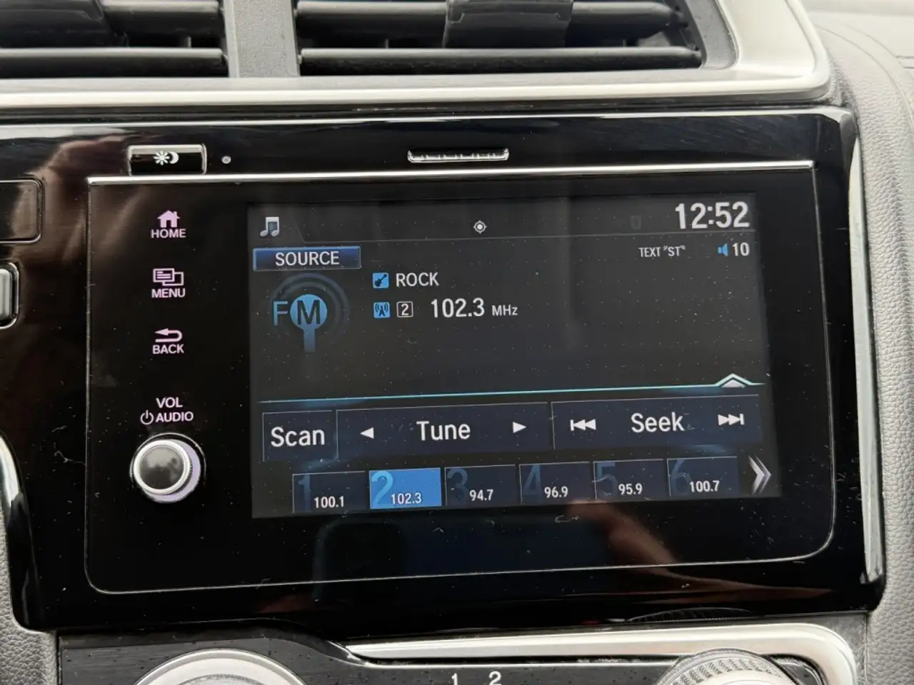 Honda Fit photo Honda Fit