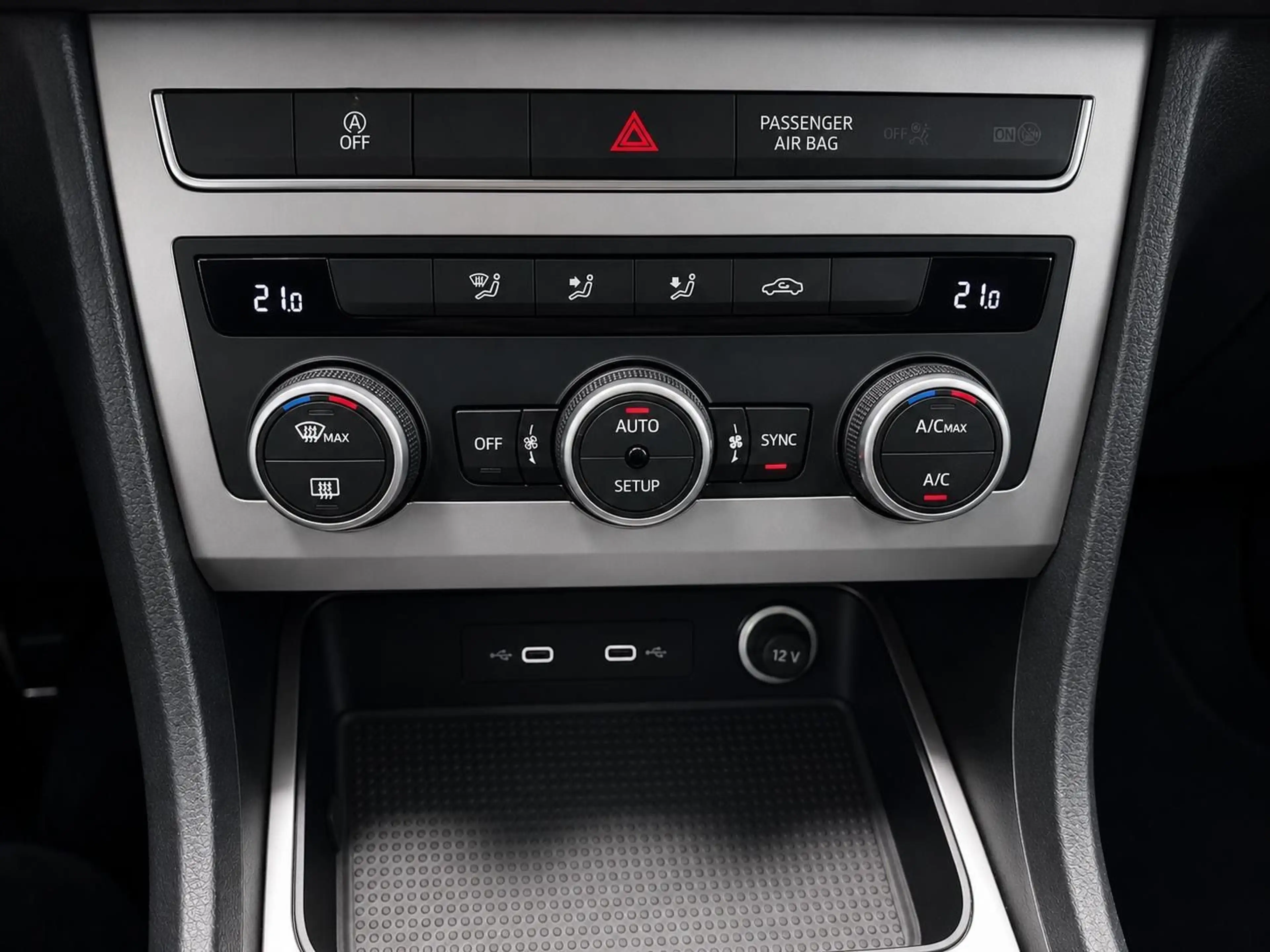 SEAT Ateca FR-Design 2.0 TDI *1.H *R-KAM *NAVI*8xALU* — photo 14