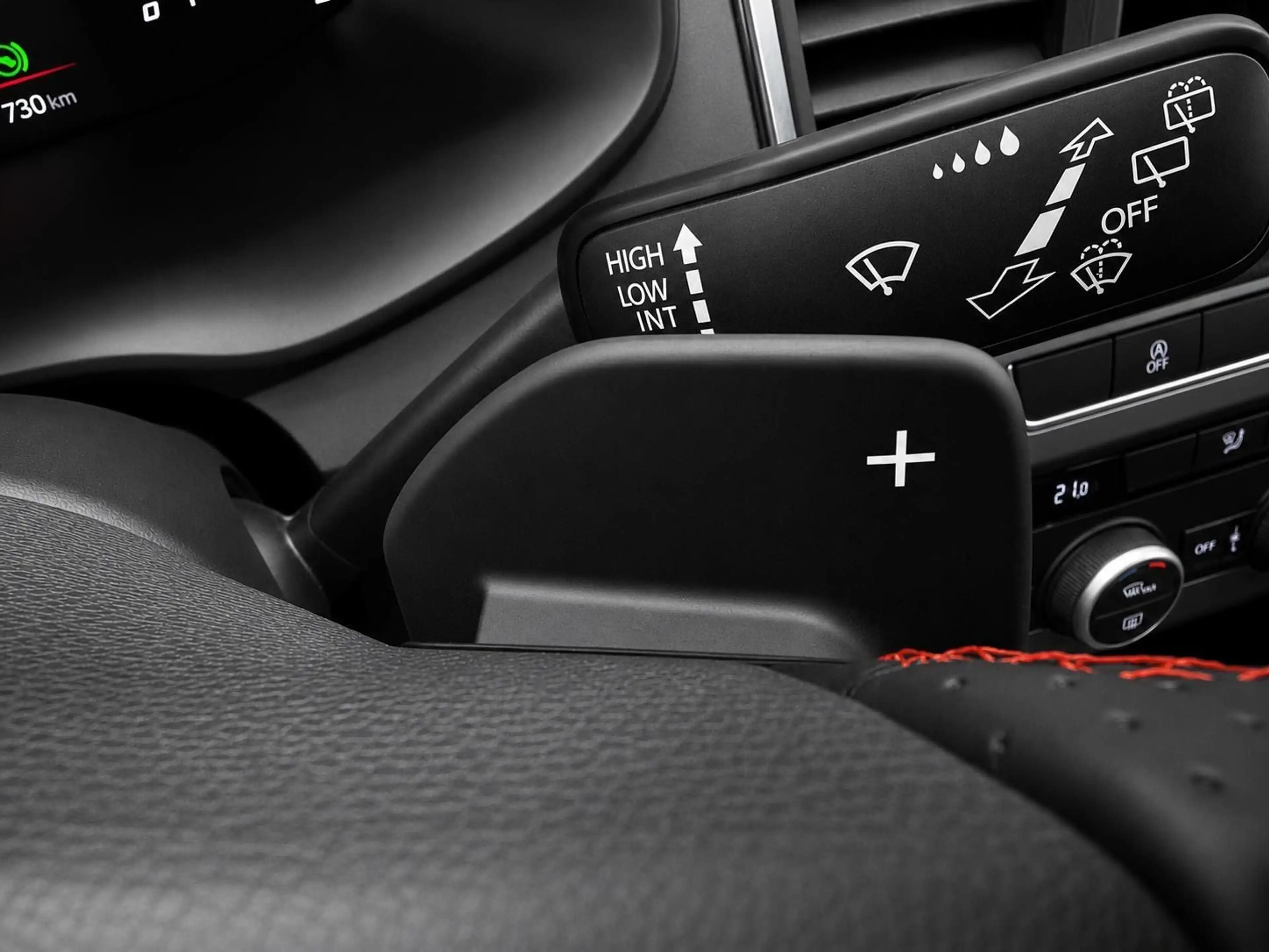 SEAT Ateca FR-Design 2.0 TDI *1.H *R-KAM *NAVI*8xALU* — photo 10
