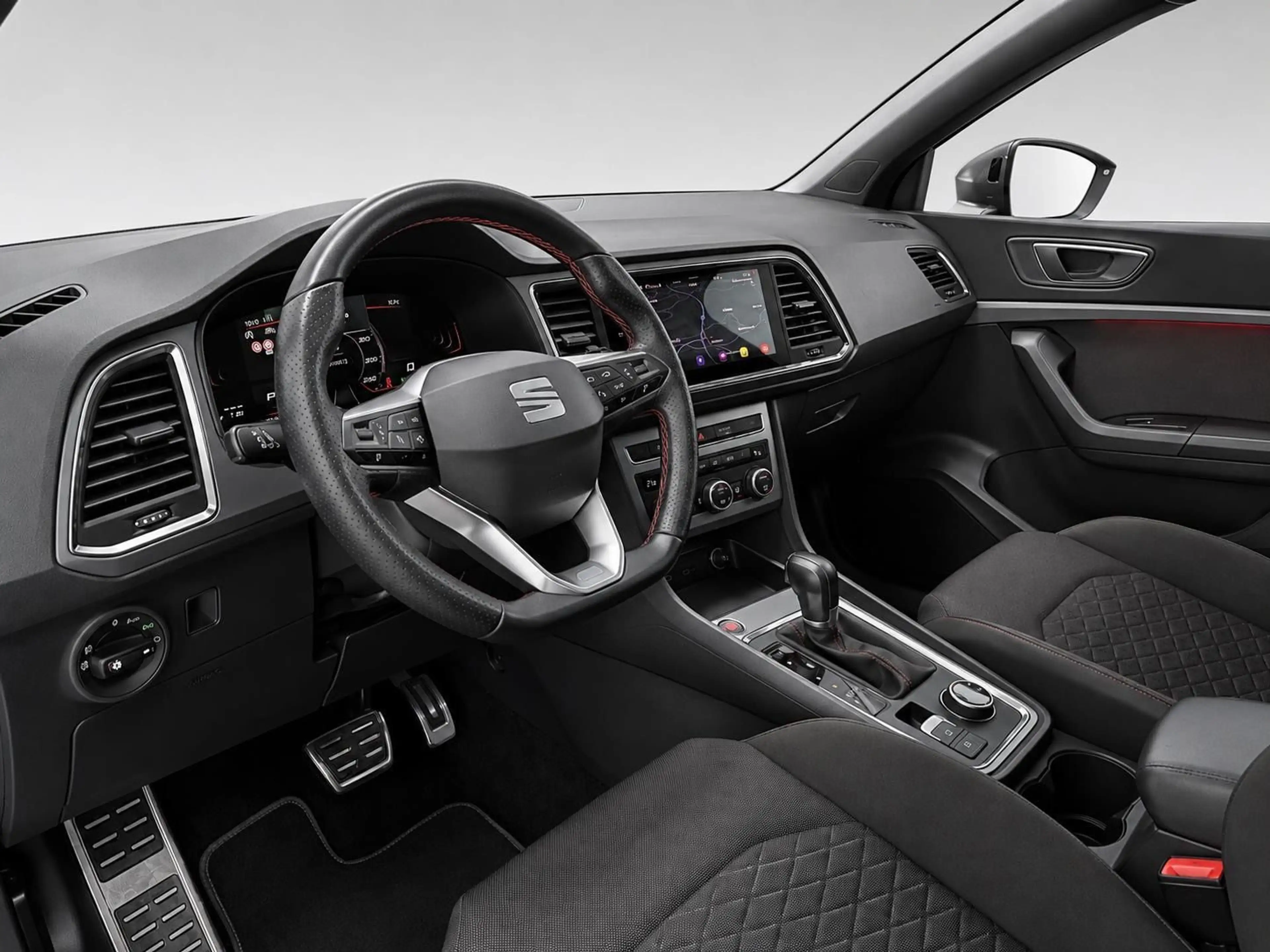 SEAT Ateca FR-Design 2.0 TDI *1.H *R-KAM *NAVI*8xALU* — photo 3