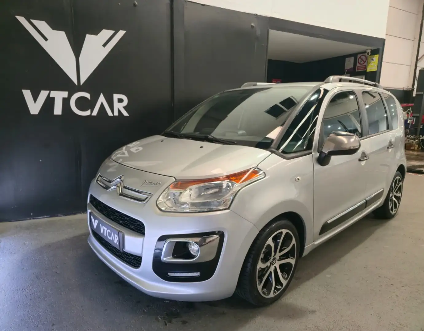 Citroen C3 Picasso 1.6HDi Exclusive 115 FAP Plateado - 1