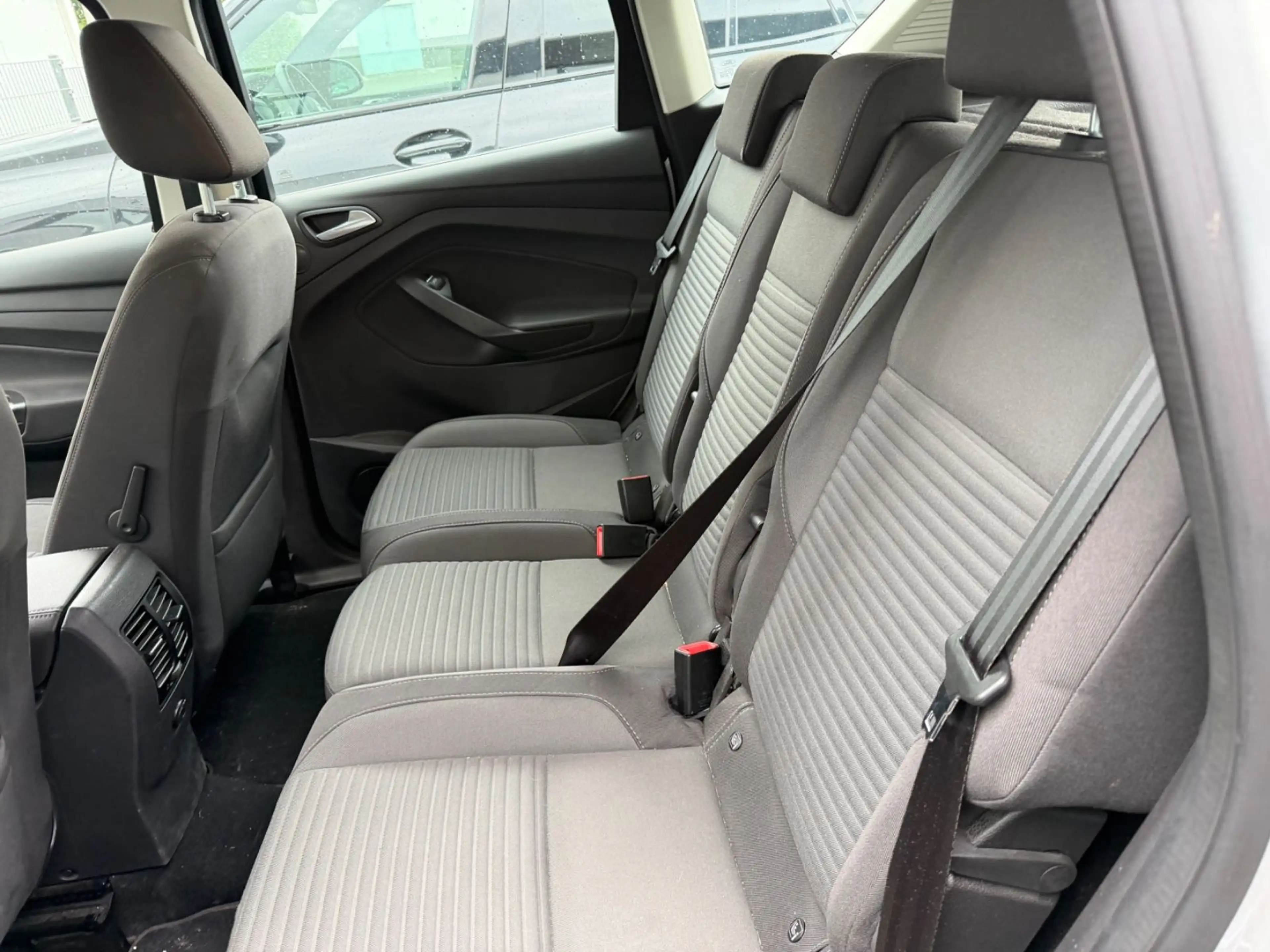Ford C-Max C-MAX Titanium — photo 5