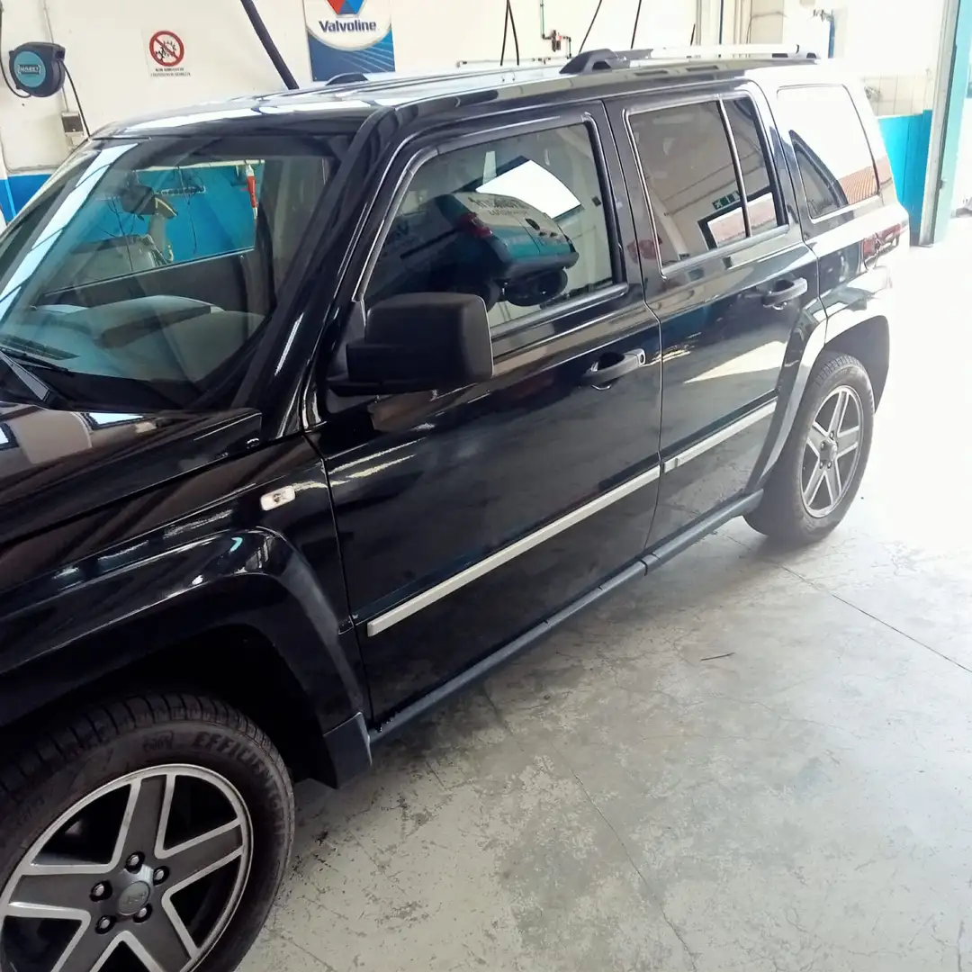 Jeep Patriot 2.0 td Limited 4wd dpf Fekete - 2