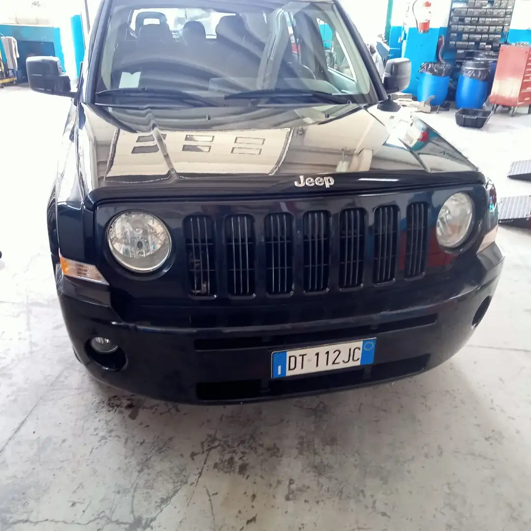 Jeep Patriot 2.0 td Limited 4wd dpf Czarny - 1