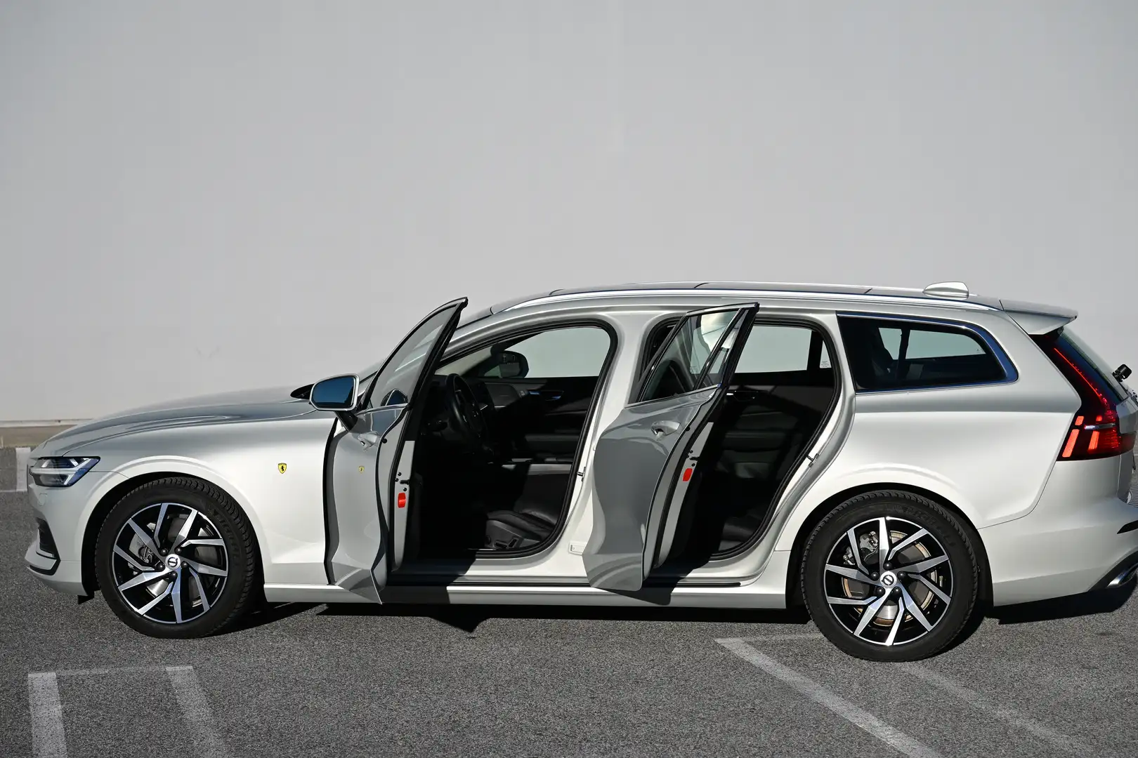 Volvo V60 V60 T5 Inscription AWD Geartronic Inscription Silber - 2