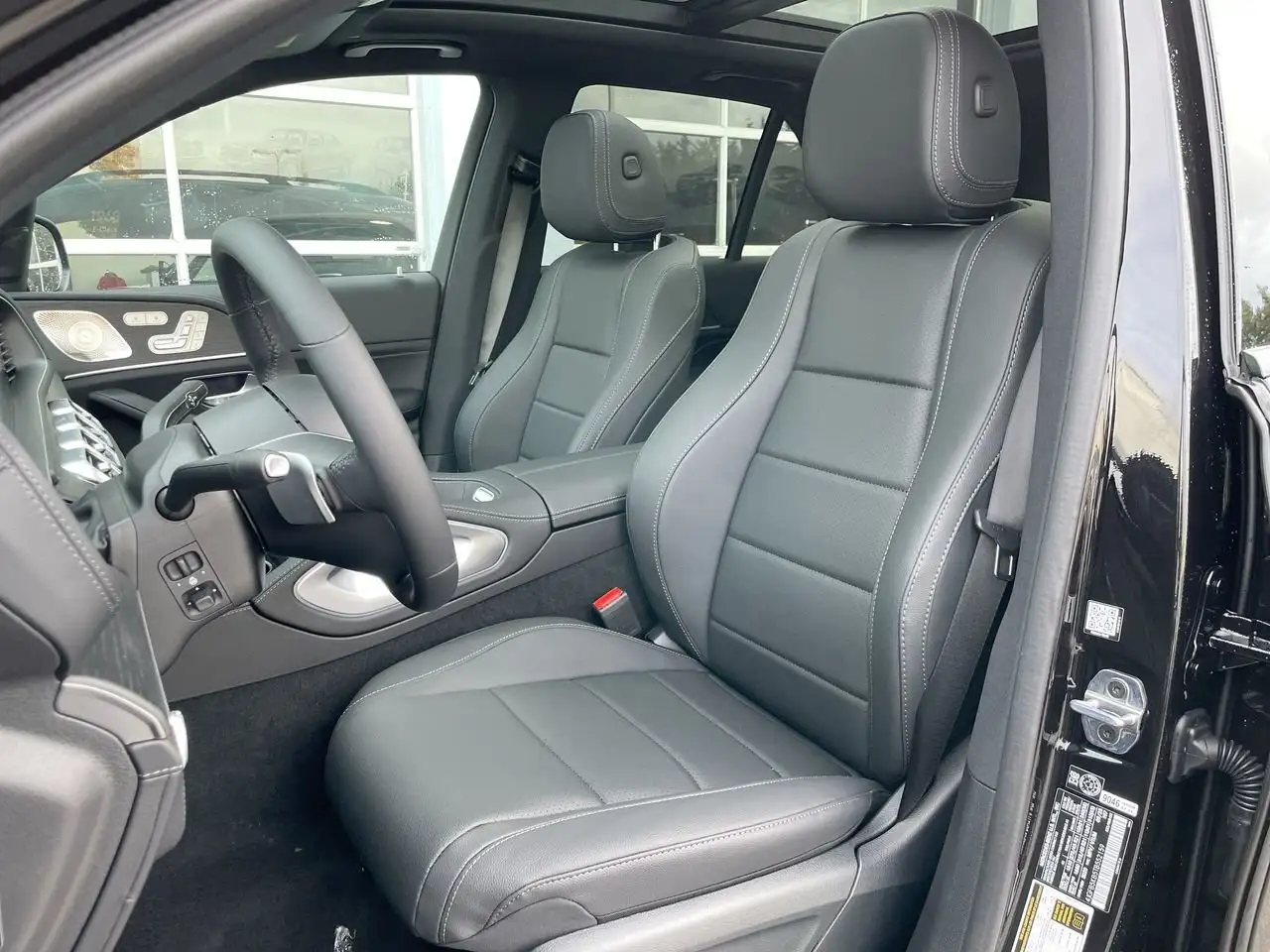 Mercedes-Benz GLE снимка Mercedes-Benz GLE
