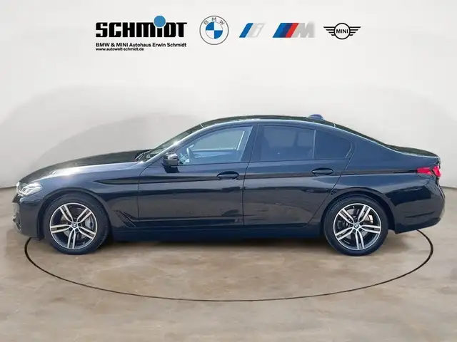 BMW 5 Series view 2
