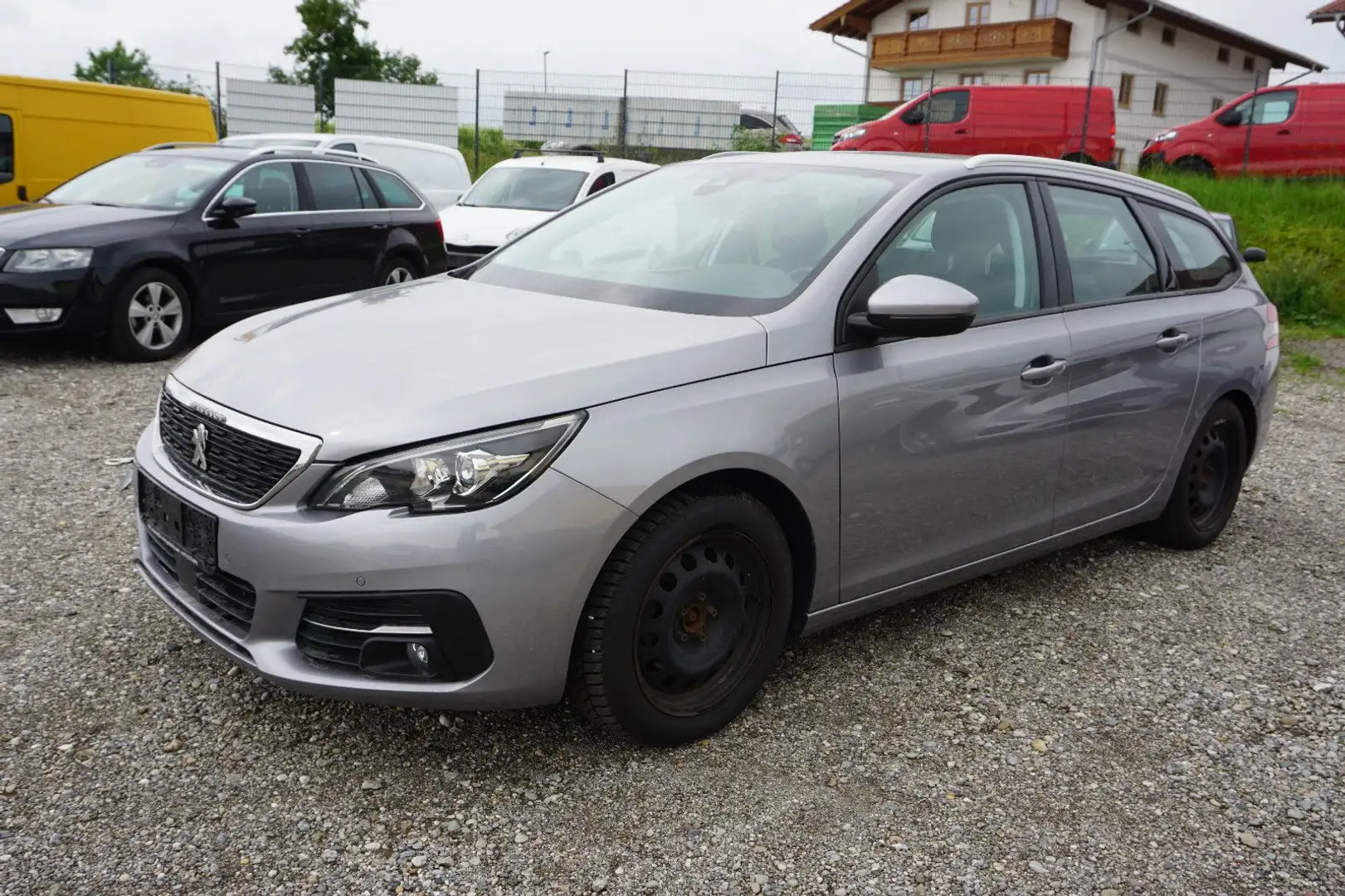 Peugeot 308 SW Active Business Grau - 1