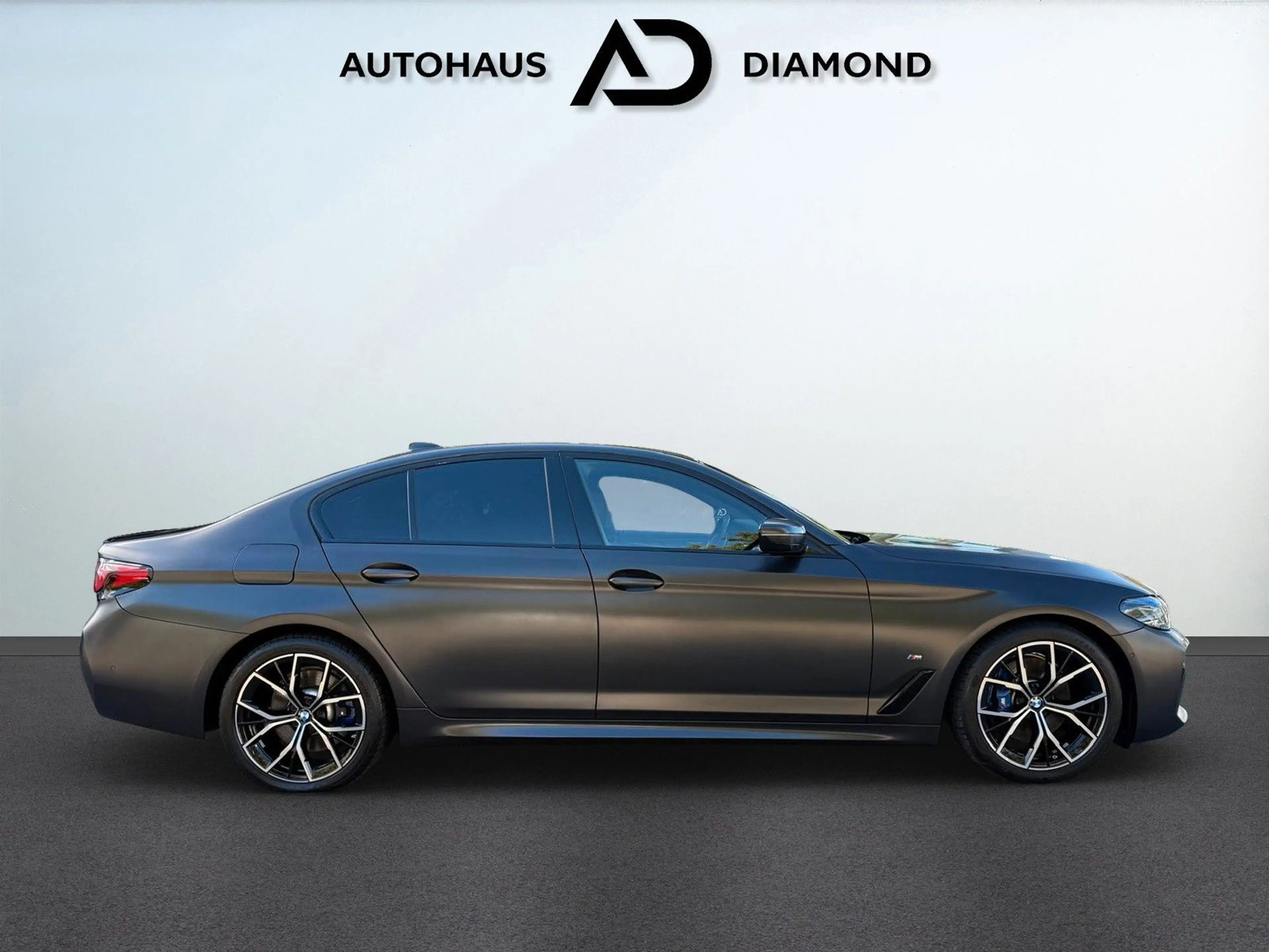 BMW 530 i M Sport * KAMERA * GESTIK * MATTLACK * — photo 6