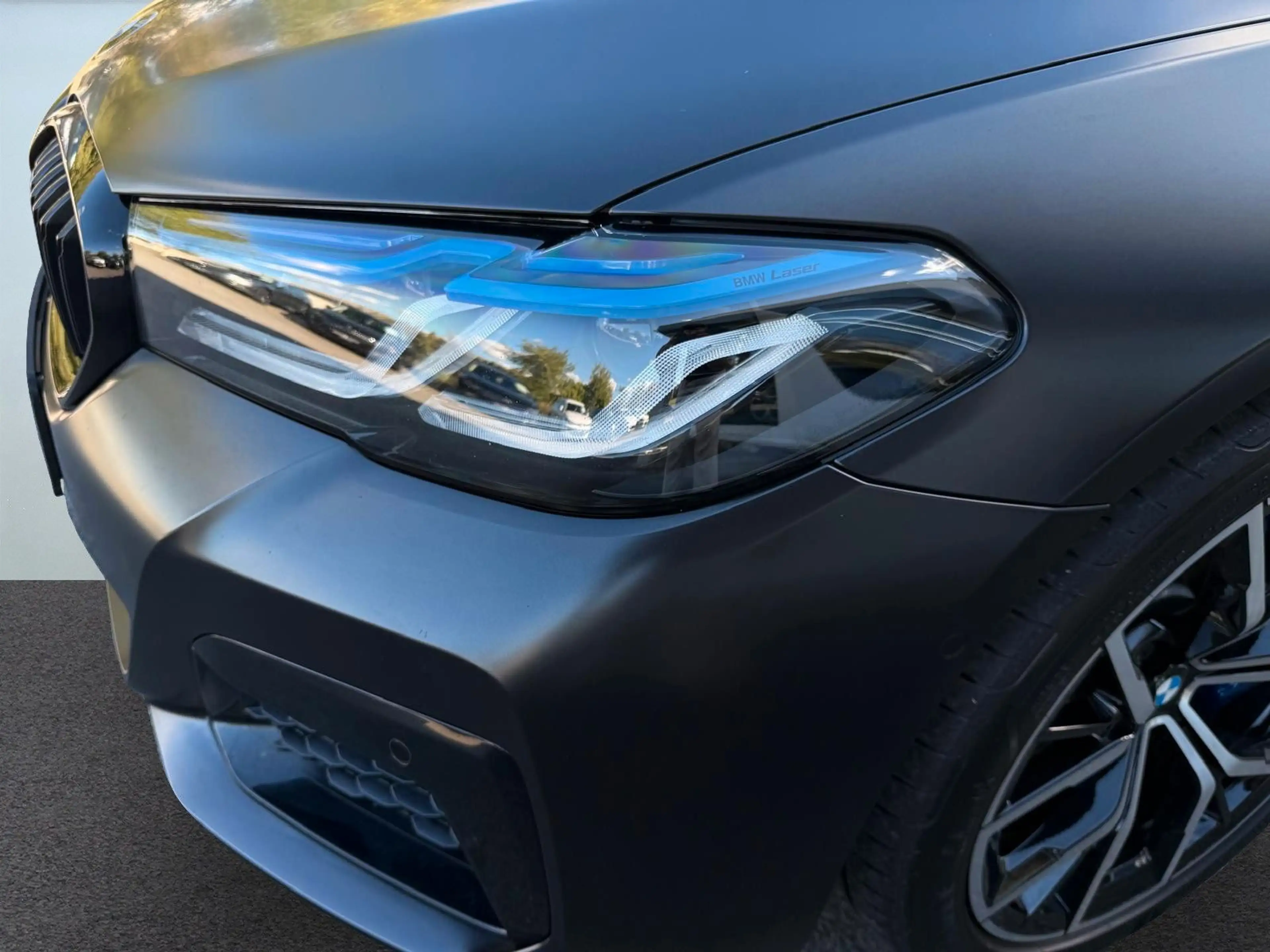 BMW 530 i M Sport * KAMERA * GESTIK * MATTLACK * — photo 3