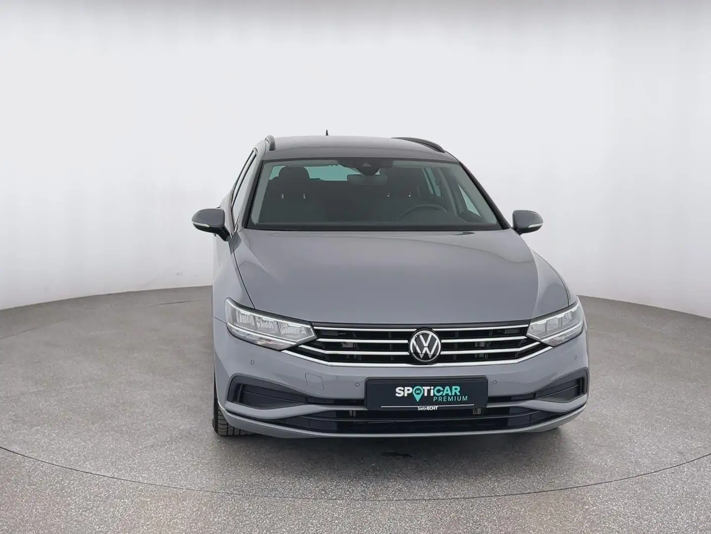 Volkswagen Passat Variant Basis 1.5 TSI*NAVI*SHZ*RFK*uvm Grau - 2