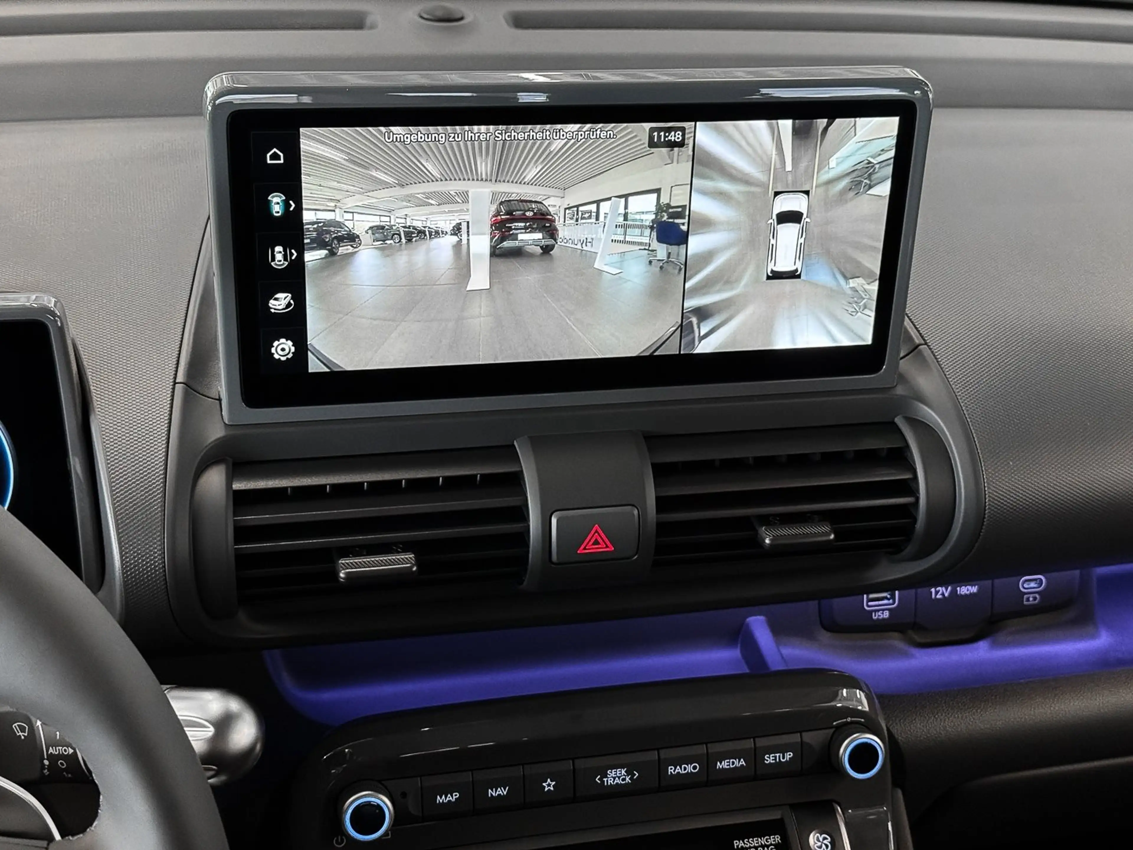 Hyundai Inster Cross EV 49 MY26 kWh 115PS 360°KAM Wärmepumpe NAVI — photo 9