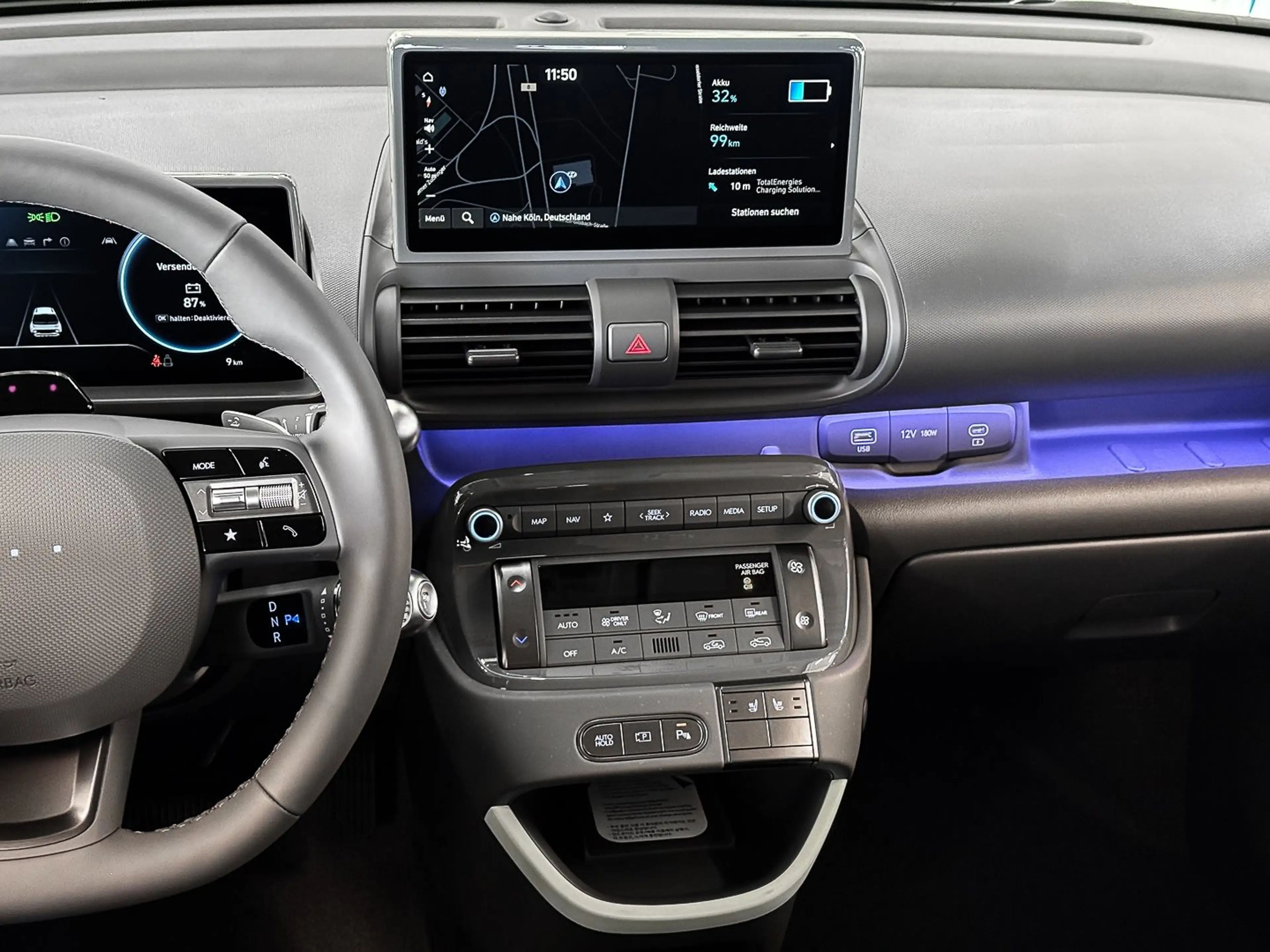 Hyundai Inster Cross EV 49 MY26 kWh 115PS 360°KAM Wärmepumpe NAVI — photo 8