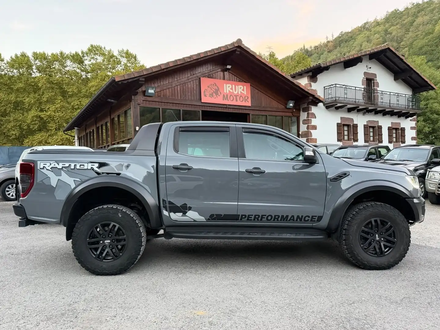 Ford Ranger 2.0 TDCi 157kW 4x4 Dob Cab Raptor AT Gris - 1