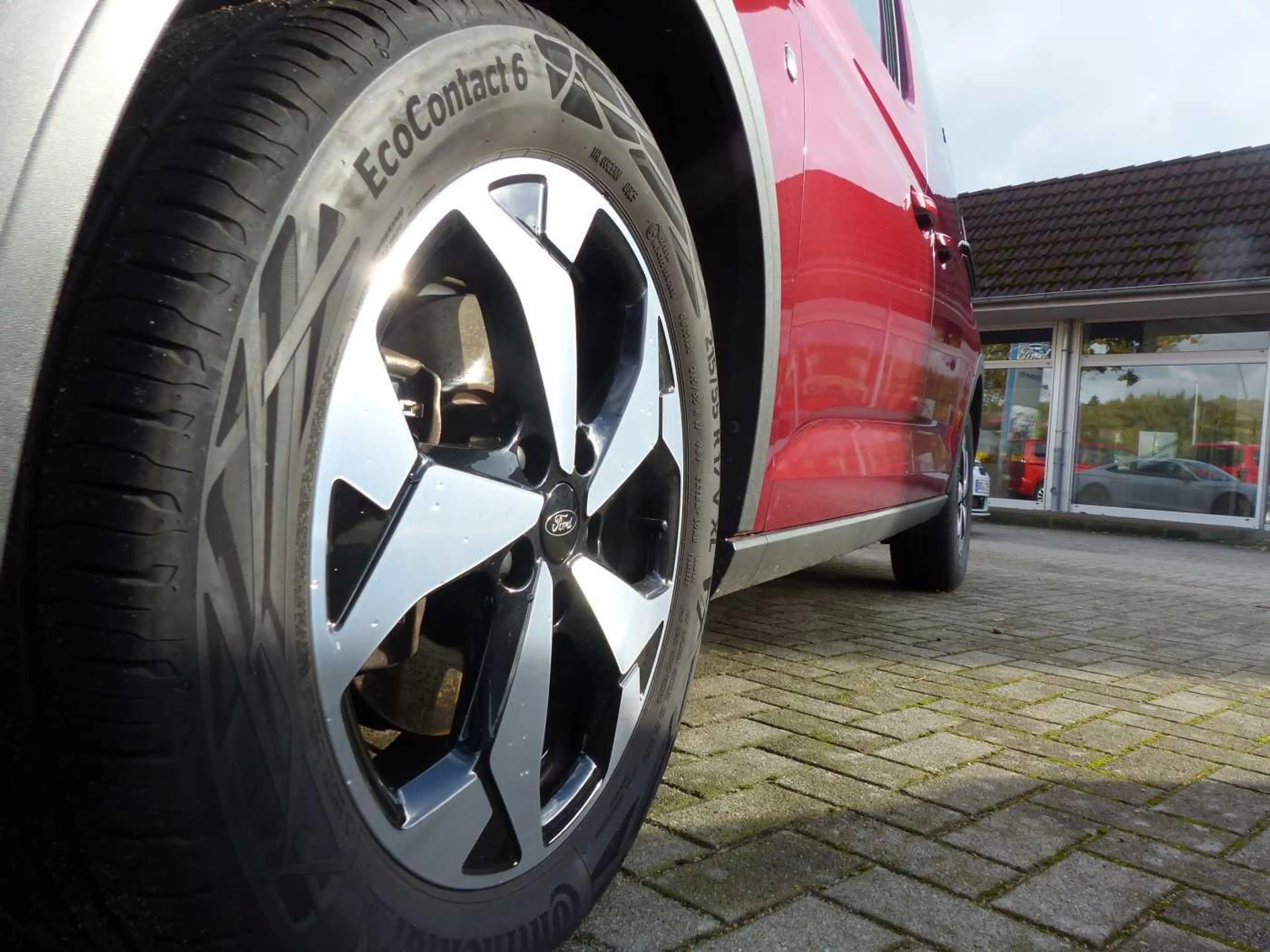 Ford Grand Tourneo Connect 2.0 EcoBlue Active L2 AHK — photo 10