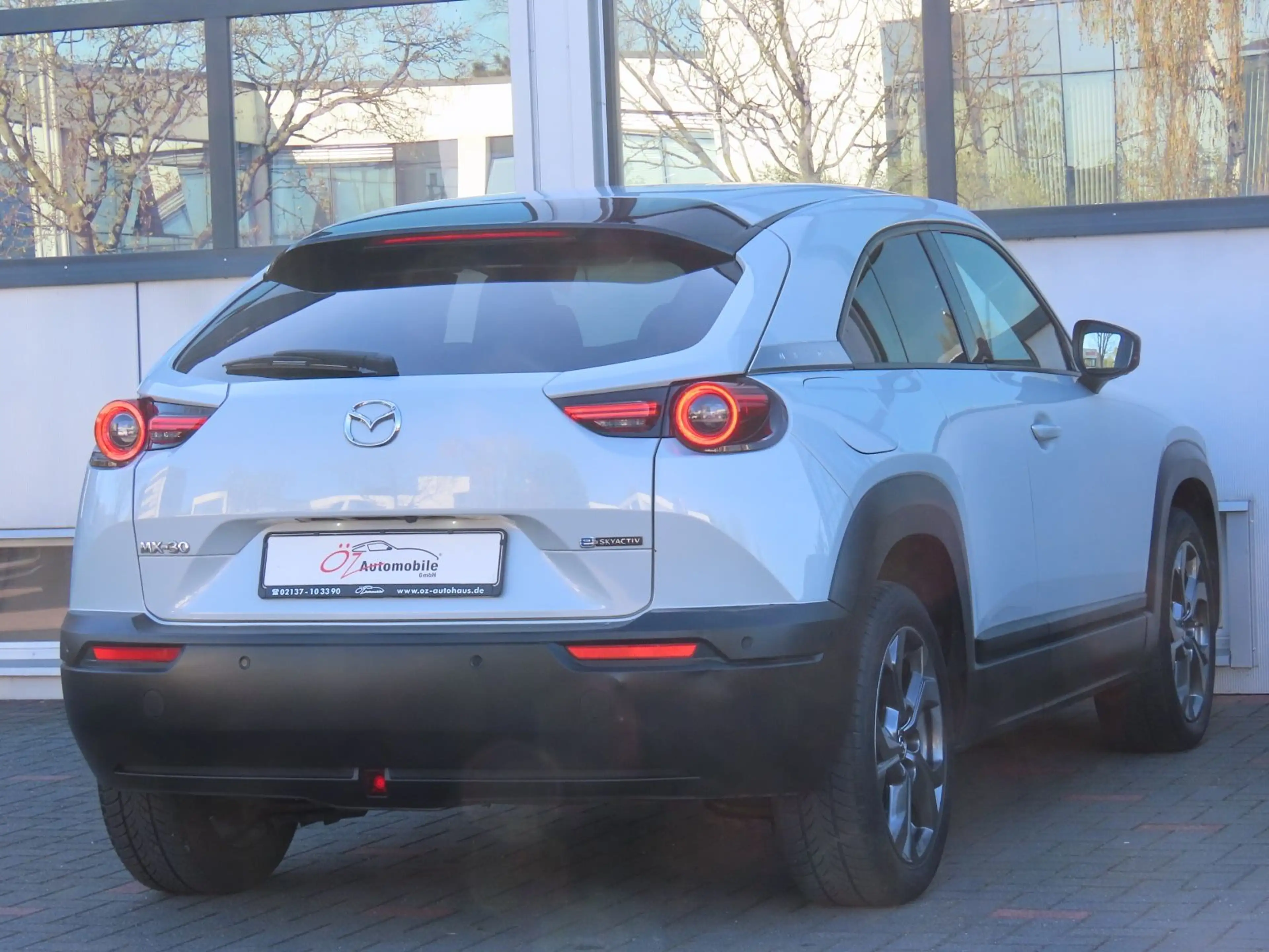 Mazda MX-30 36 kWh e-Skyactive Leder Bose 360° ACC — photo 6