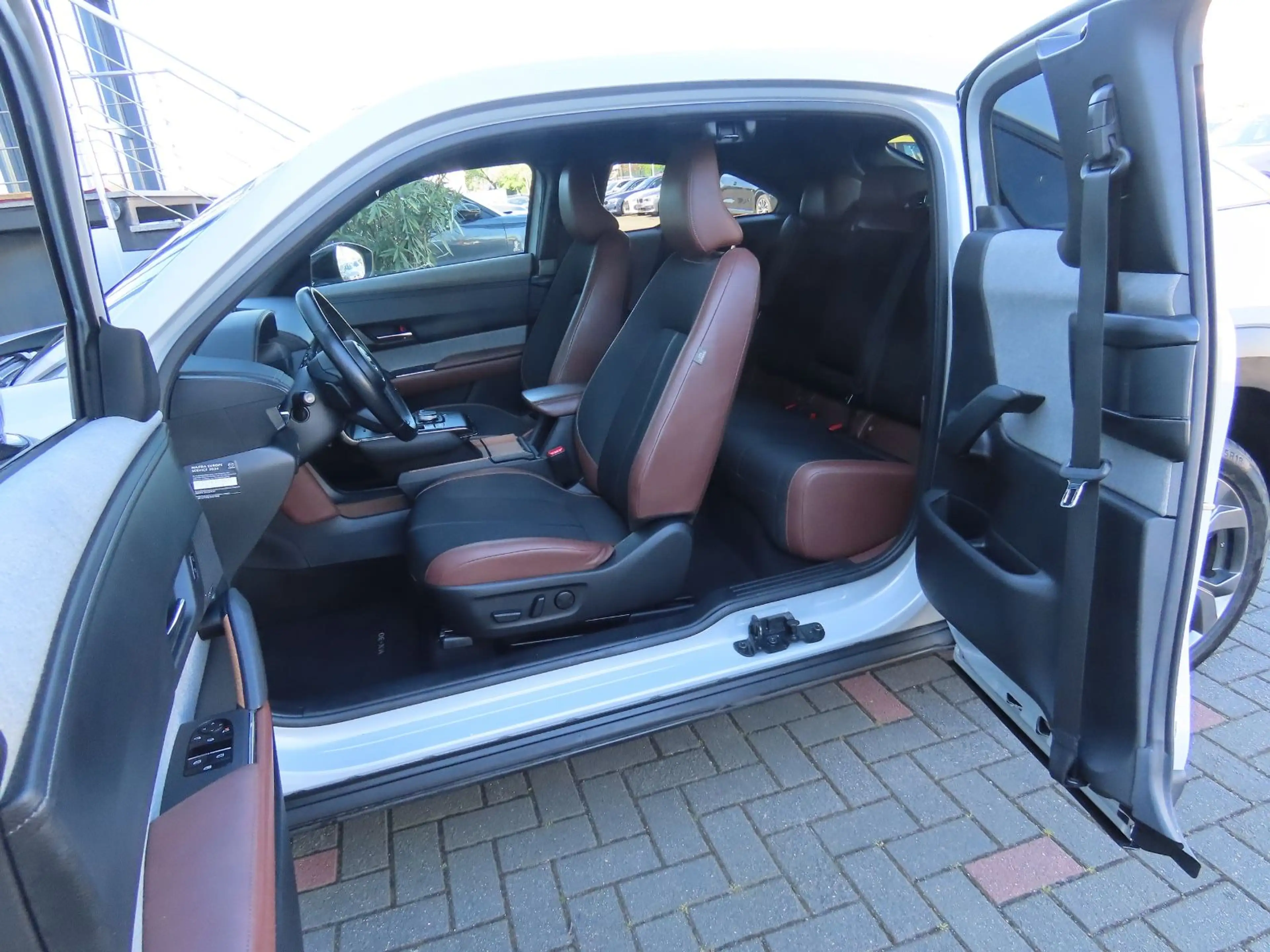 Mazda MX-30 36 kWh e-Skyactive Leder Bose 360° ACC — photo 14
