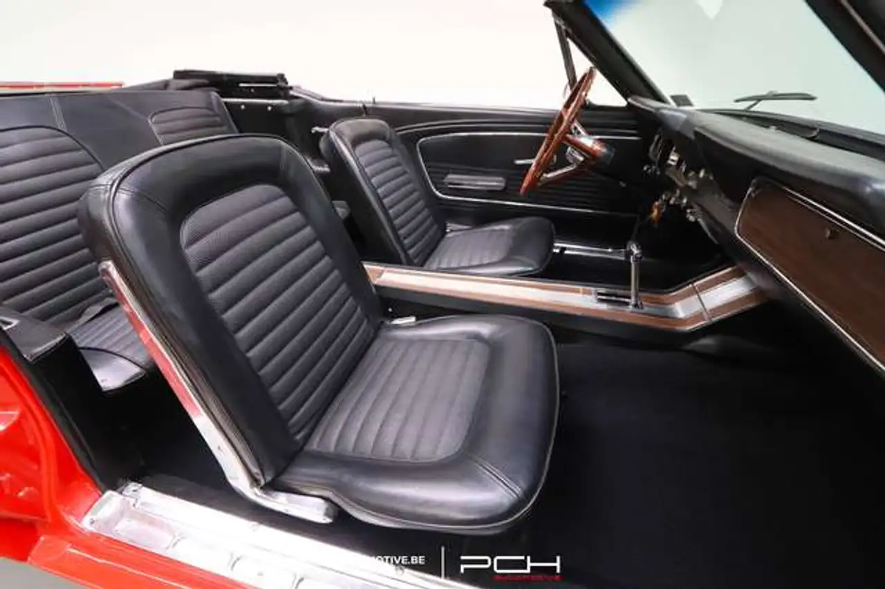 Ford Mustang Cabriolet 200ci 3.3 6 Cylindres Automatique, foto 12