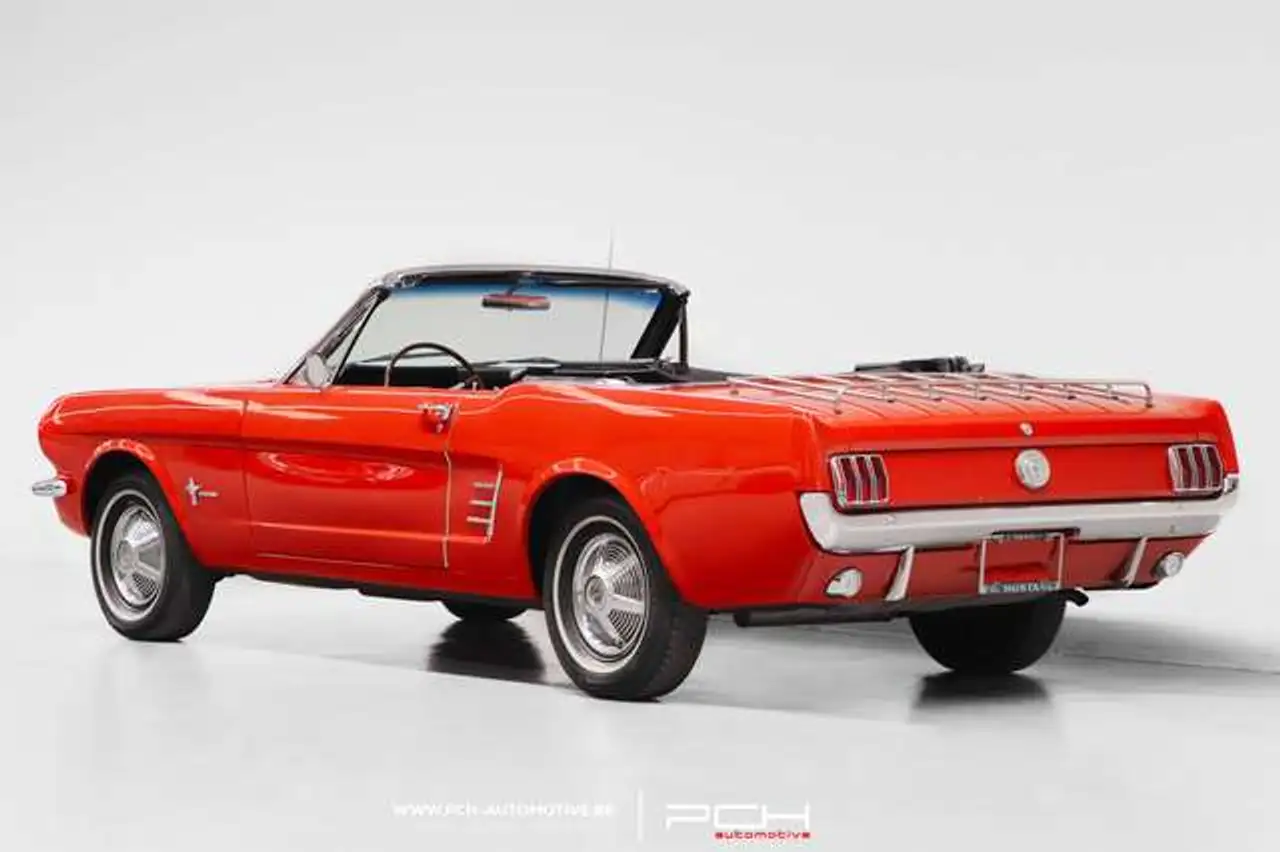 Ford Mustang Cabriolet 200ci 3.3 6 Cylindres Automatique, foto 7