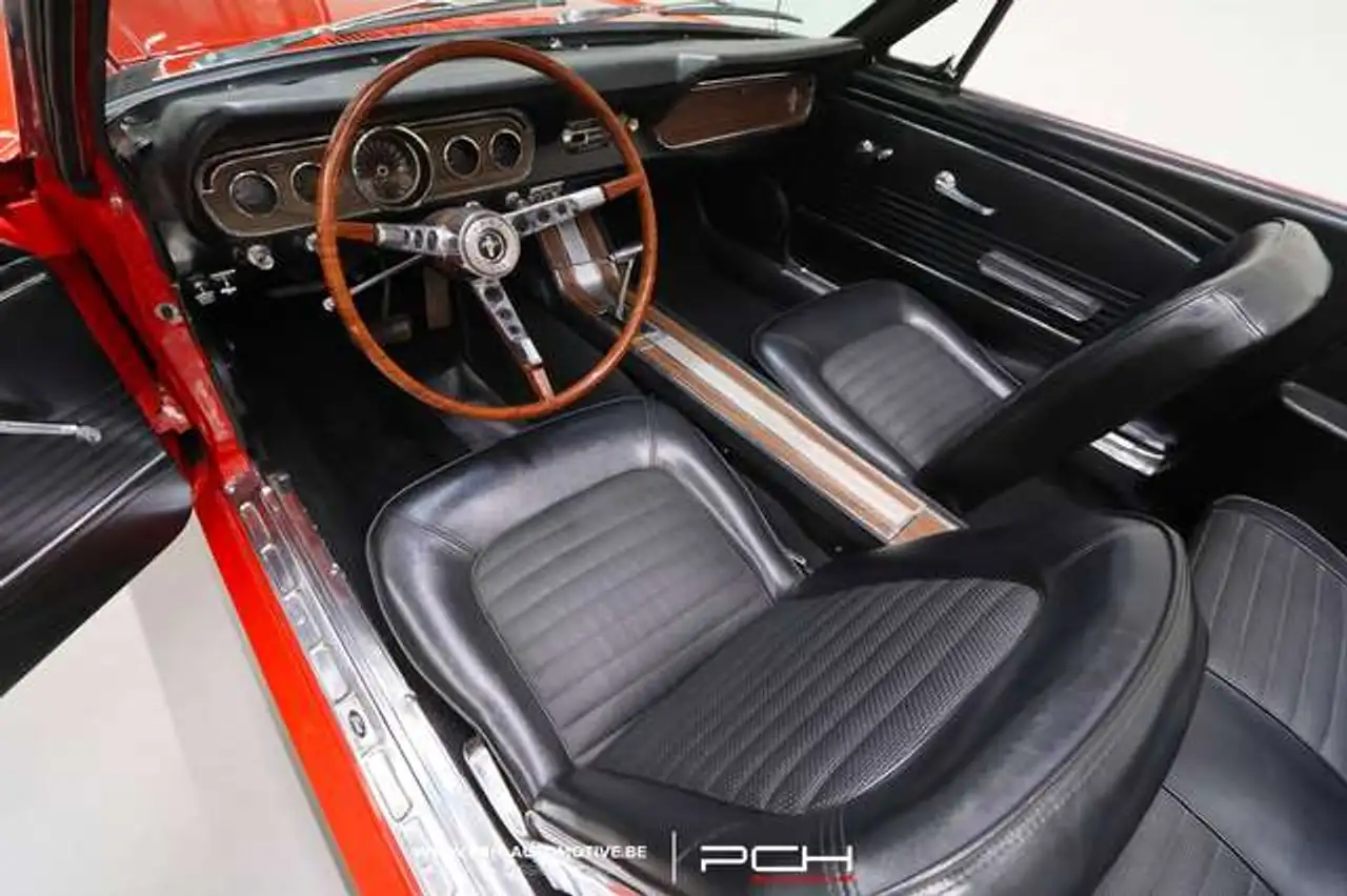 Ford Mustang Cabriolet 200ci 3.3 6 Cylindres Automatique, foto 9