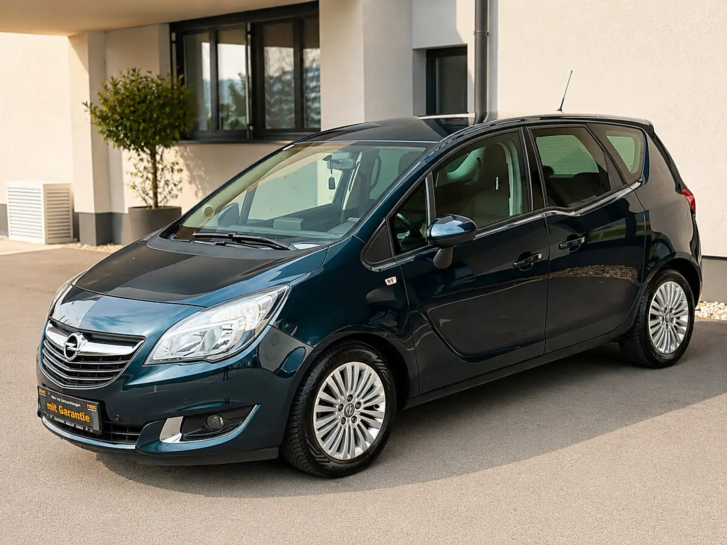 Opel Meriva 1,4 Turbo Ecotec Active Automatik Anhängerkuppl... Grün - 2
