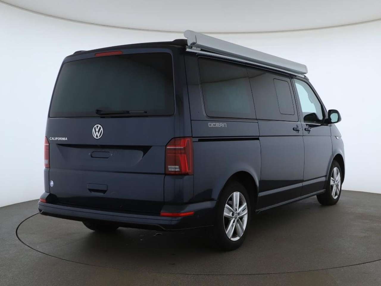 Volkswagen-T6.1 California-OCEAN 2.0TDI 204PS AHK.KAMERA.NAVI.LED.SHZG