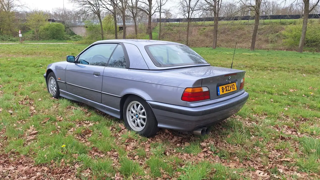 BMW 328i, foto 5