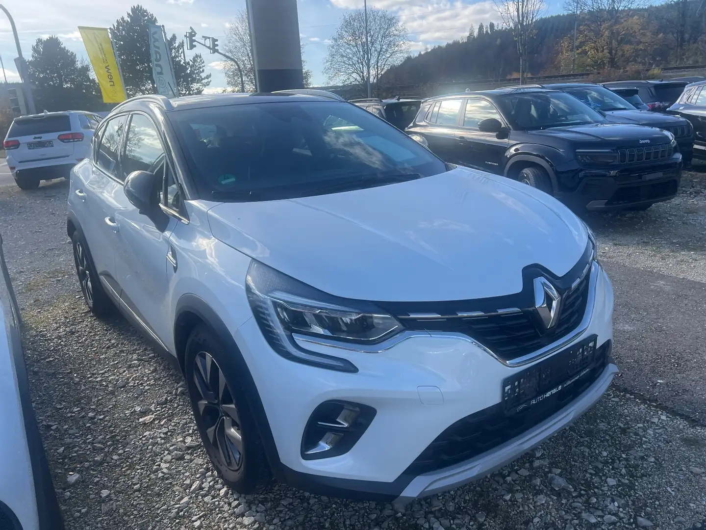 Renault Captur II 1.3 TCe 140 EDC Intens 8-Fach 1-Hand Blanc - 1