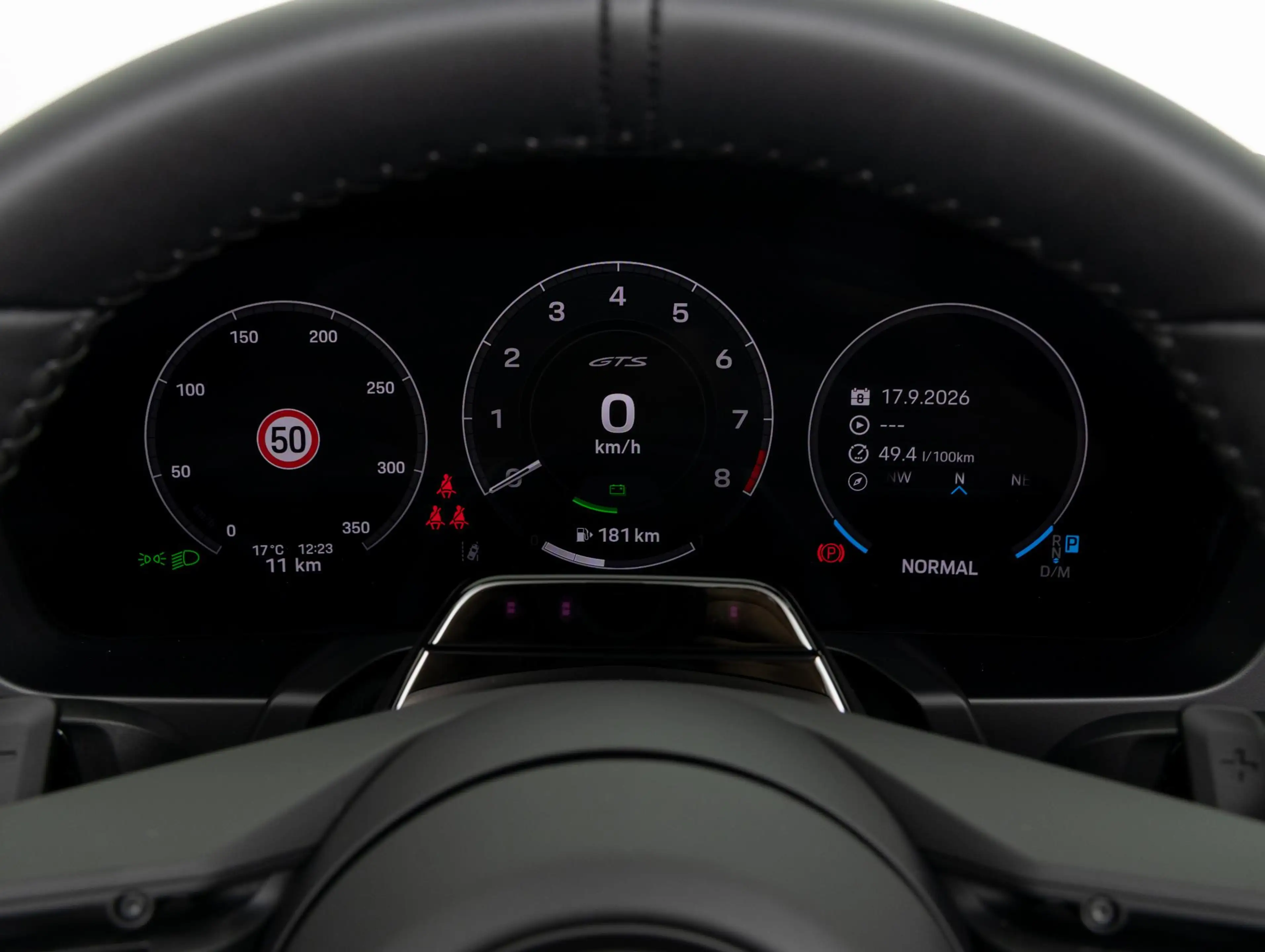 Porsche 992 Cabrio 3.6 T-Hybrid Carrera 4 GTS