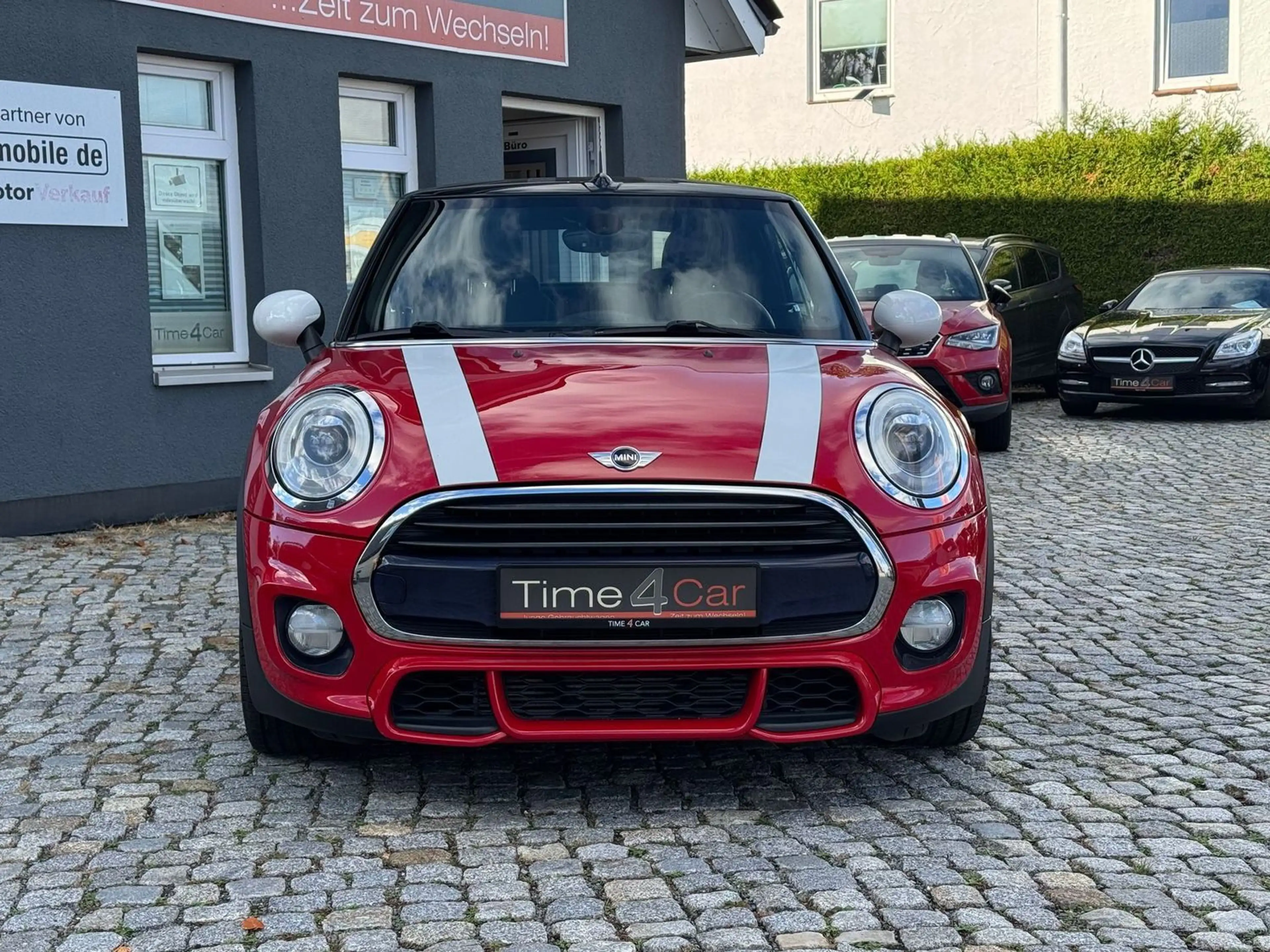 MINI Cooper Cabrio JohnCooperWorks SHZ Navi LED H&K — photo 3