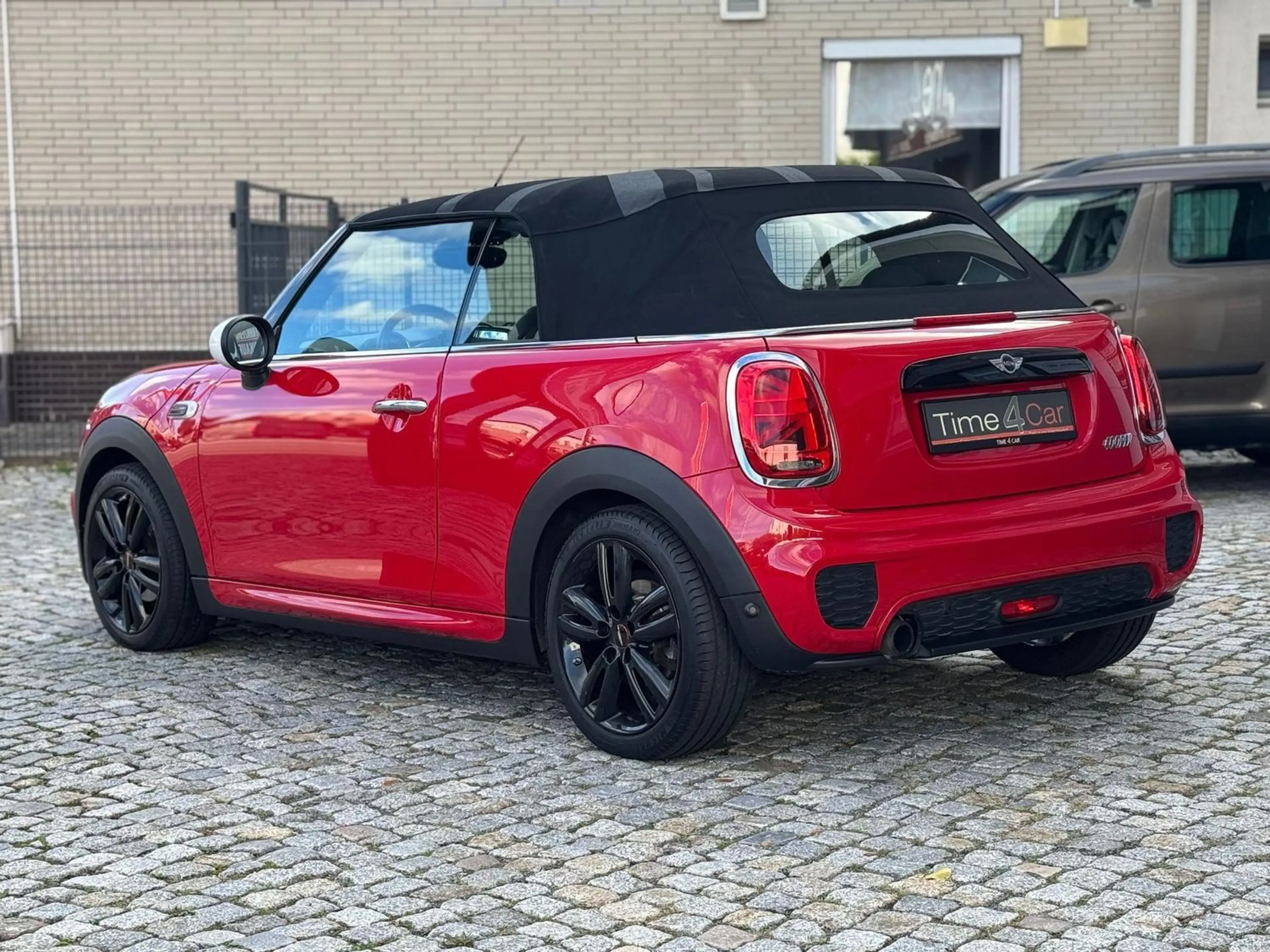 MINI Cooper Cabrio JohnCooperWorks SHZ Navi LED H&K — photo 8