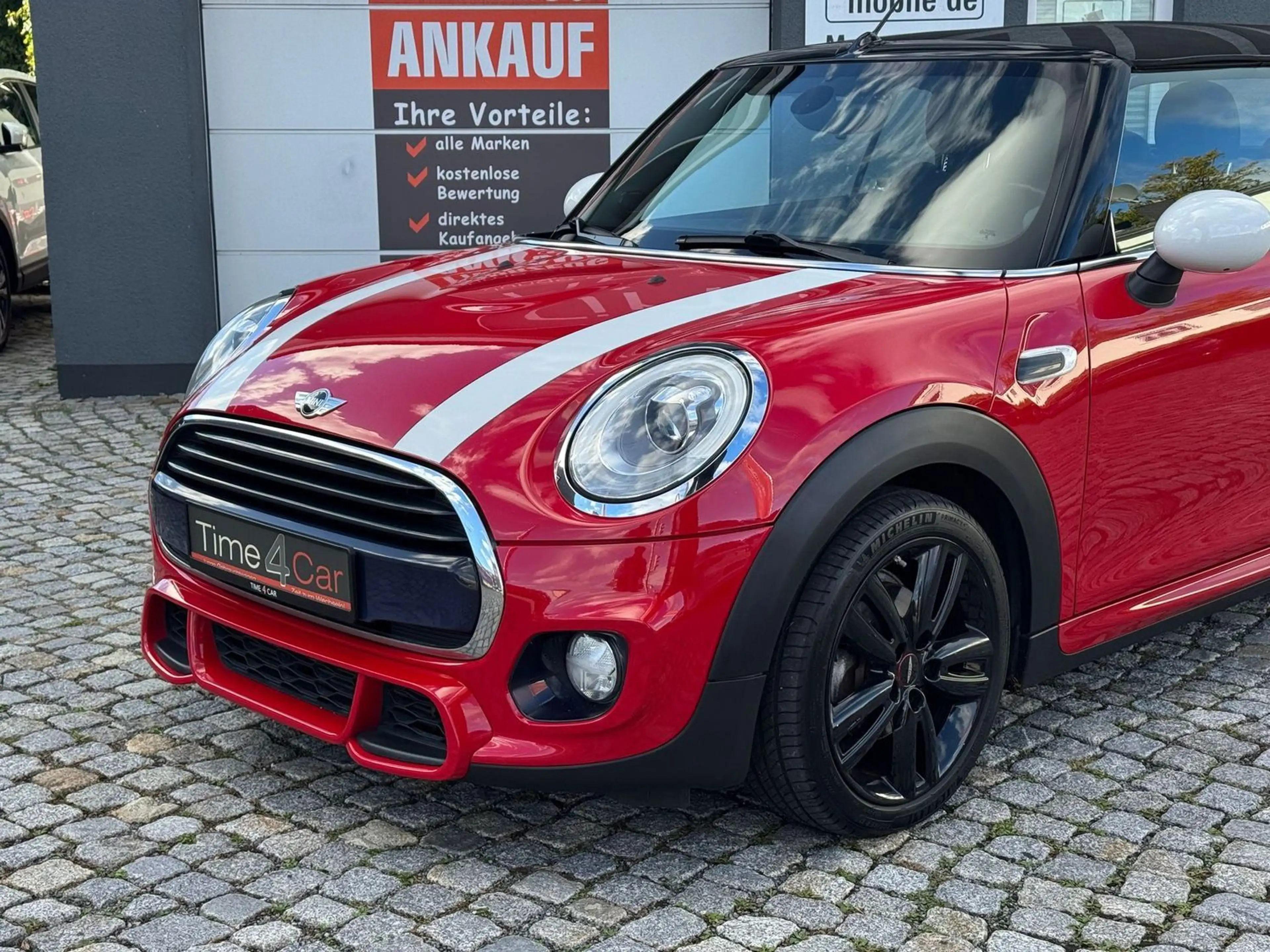 MINI Cooper Cabrio JohnCooperWorks SHZ Navi LED H&K — photo 4