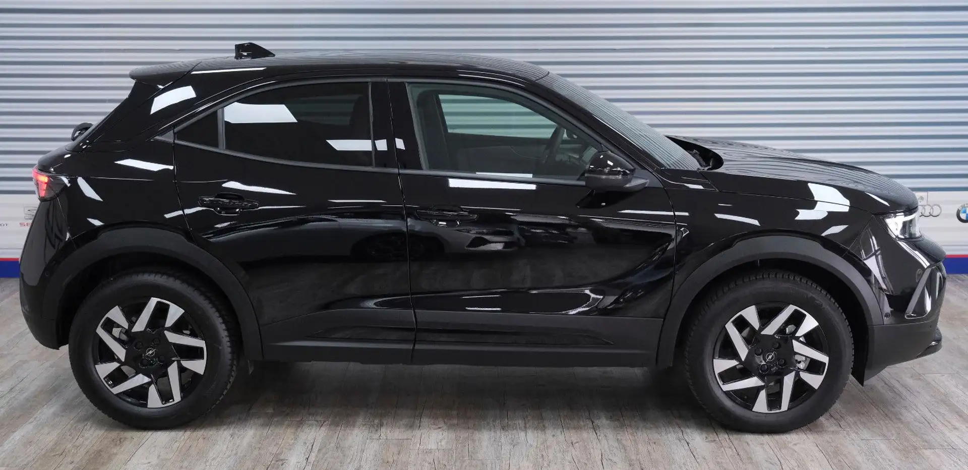 Opel Mokka 1.2 Edition *NAVI/LED/SHZ/PDC/RFK/FACELIFT Schwarz - 2