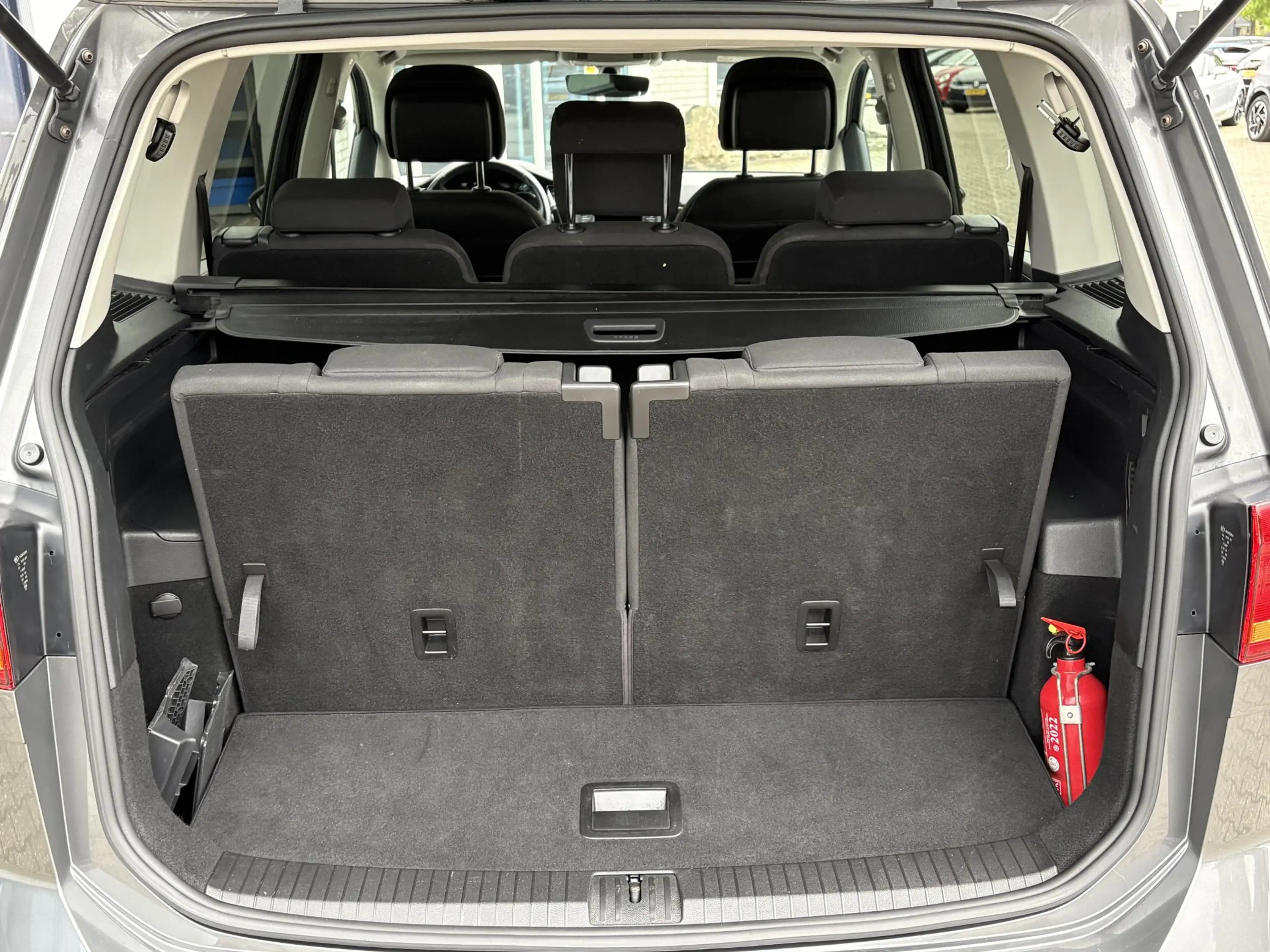 Volkswagen Touran 2.0 TDI SCR Highline 7PERSOONS EX BPM ADAP CRUISE — photo 15