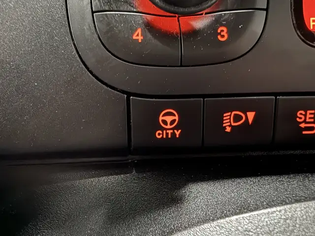 Fiat Panda view 13