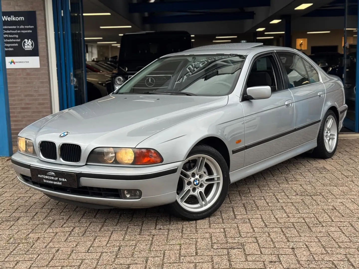 BMW 523 5-serie 523i Executive 1997 AUT AIRCO LM Top Staat Grijs - 2