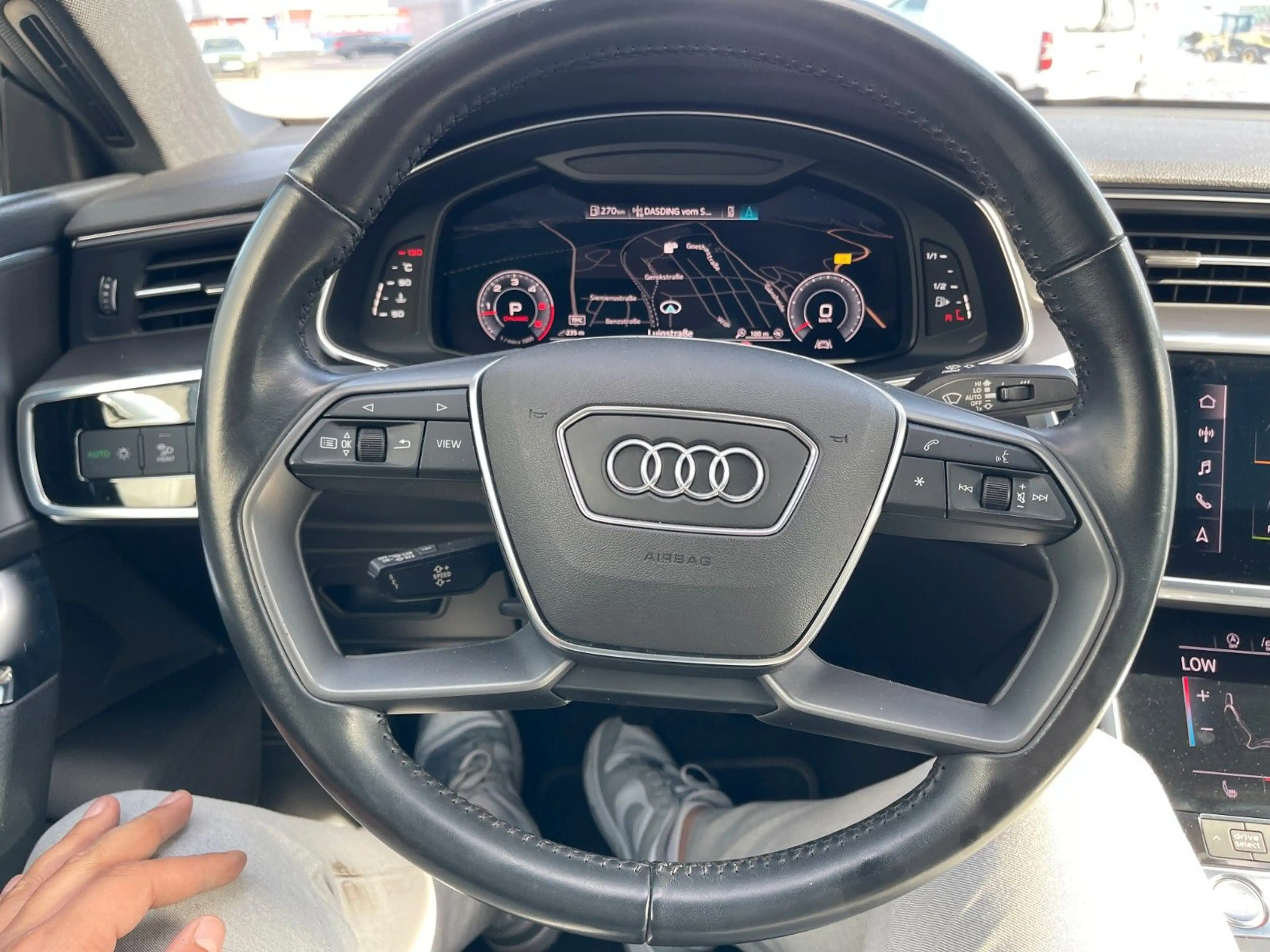 Audi A7 Sportback 45 basis TDI quattro — photo 15