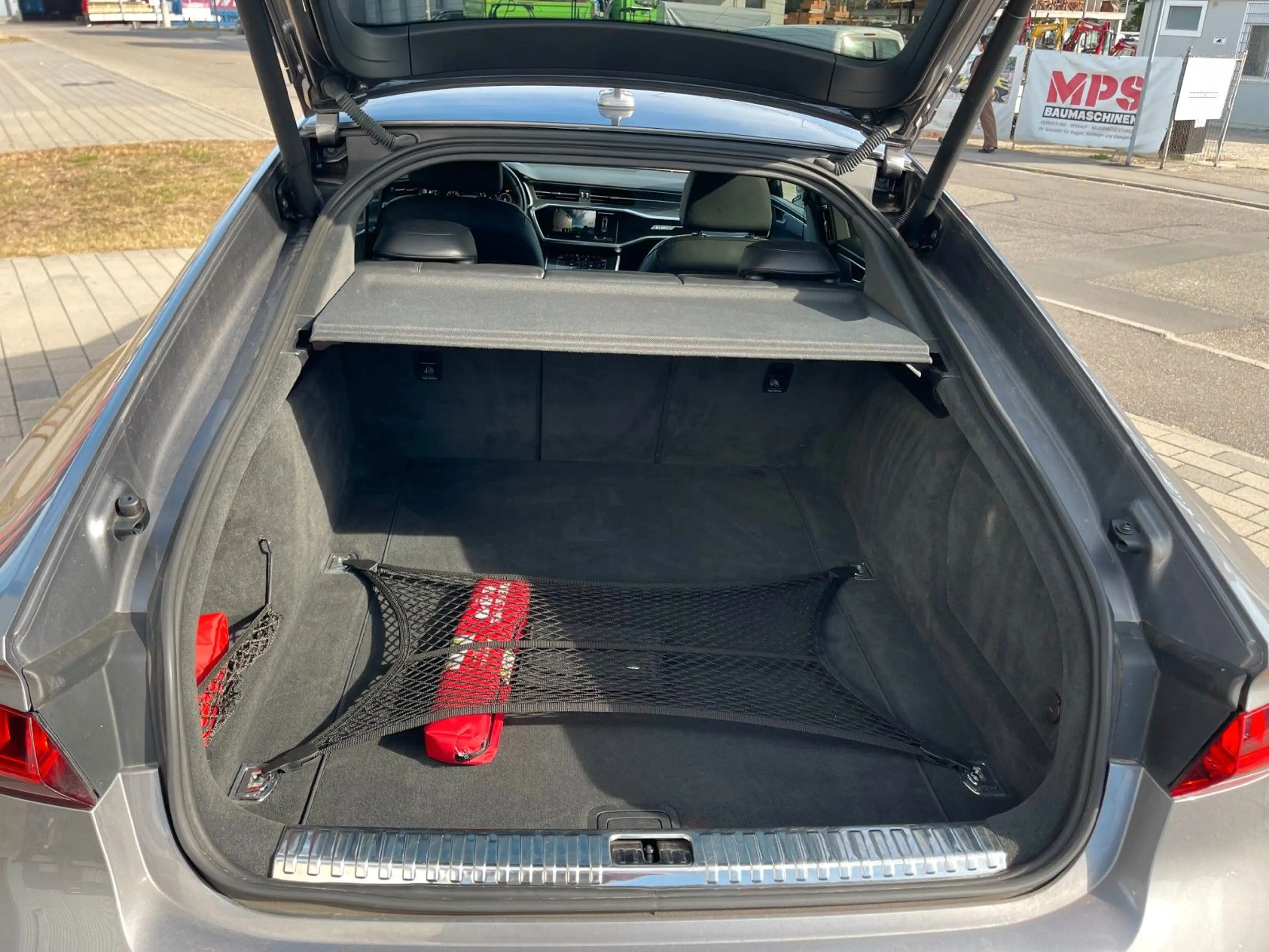 Audi A7 Sportback 45 basis TDI quattro — photo 10