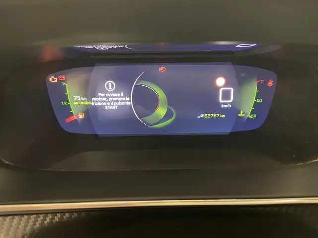 Peugeot 2008 view 16