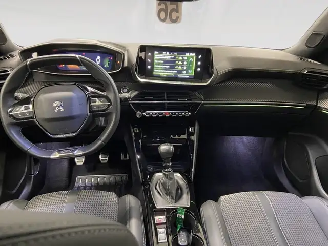 Peugeot 2008 view 6