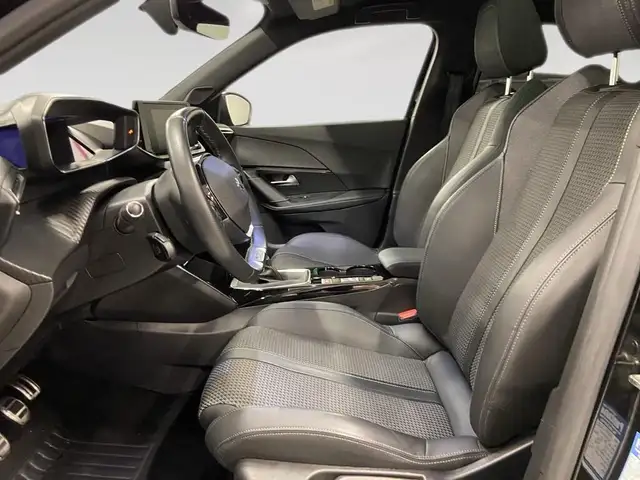 Peugeot 2008 view 7