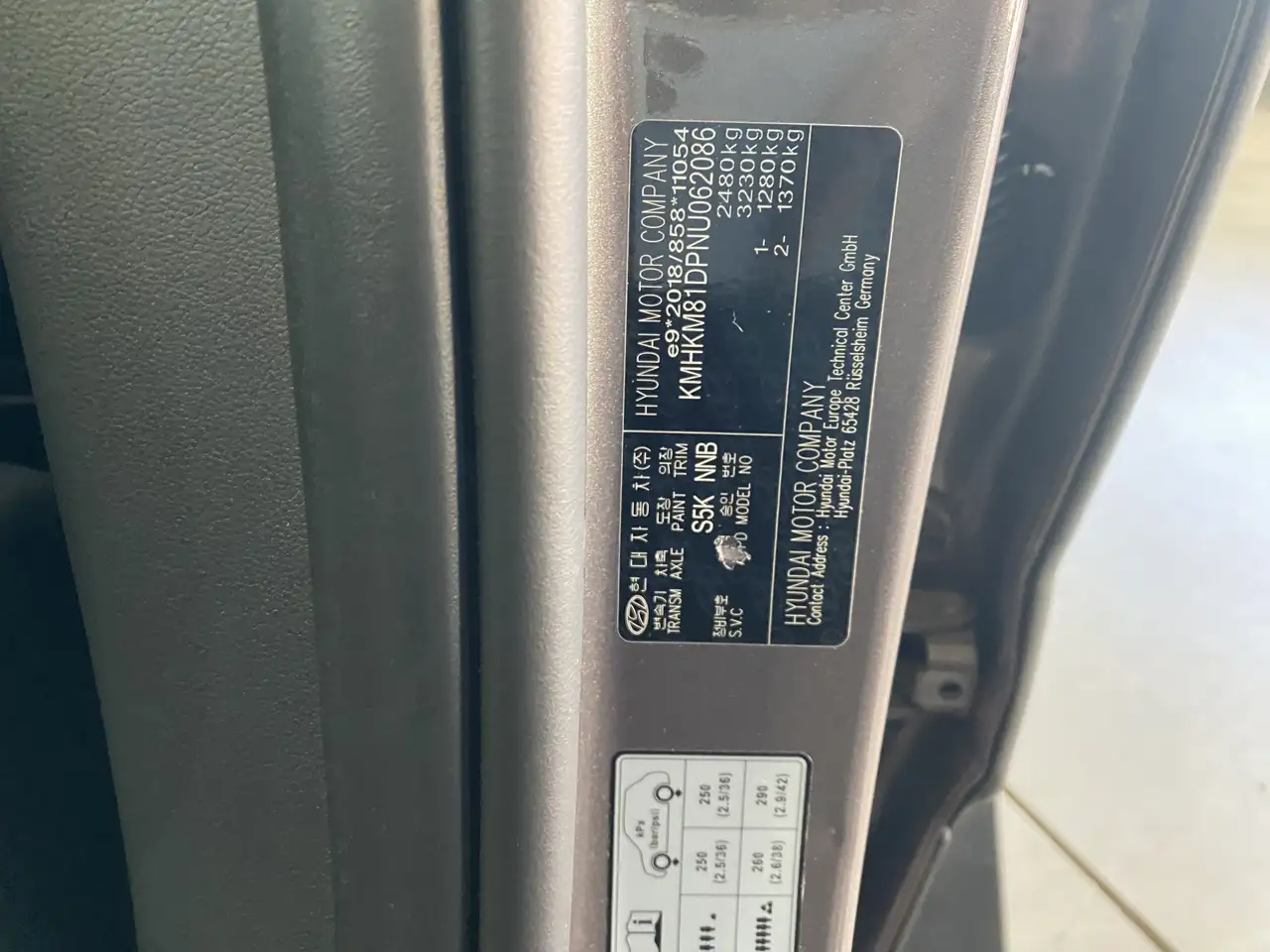 Hyundai IONIQ 5 4WD WäPu SoH 97,1% RFK LED ACC NAV 19 31
