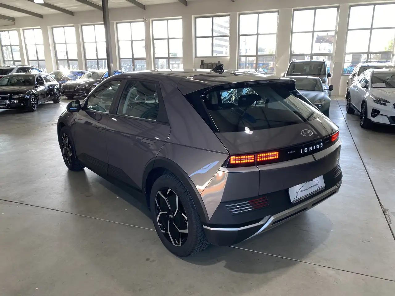 Hyundai IONIQ 5 4WD WäPu SoH 97,1% RFK LED ACC NAV 19 8