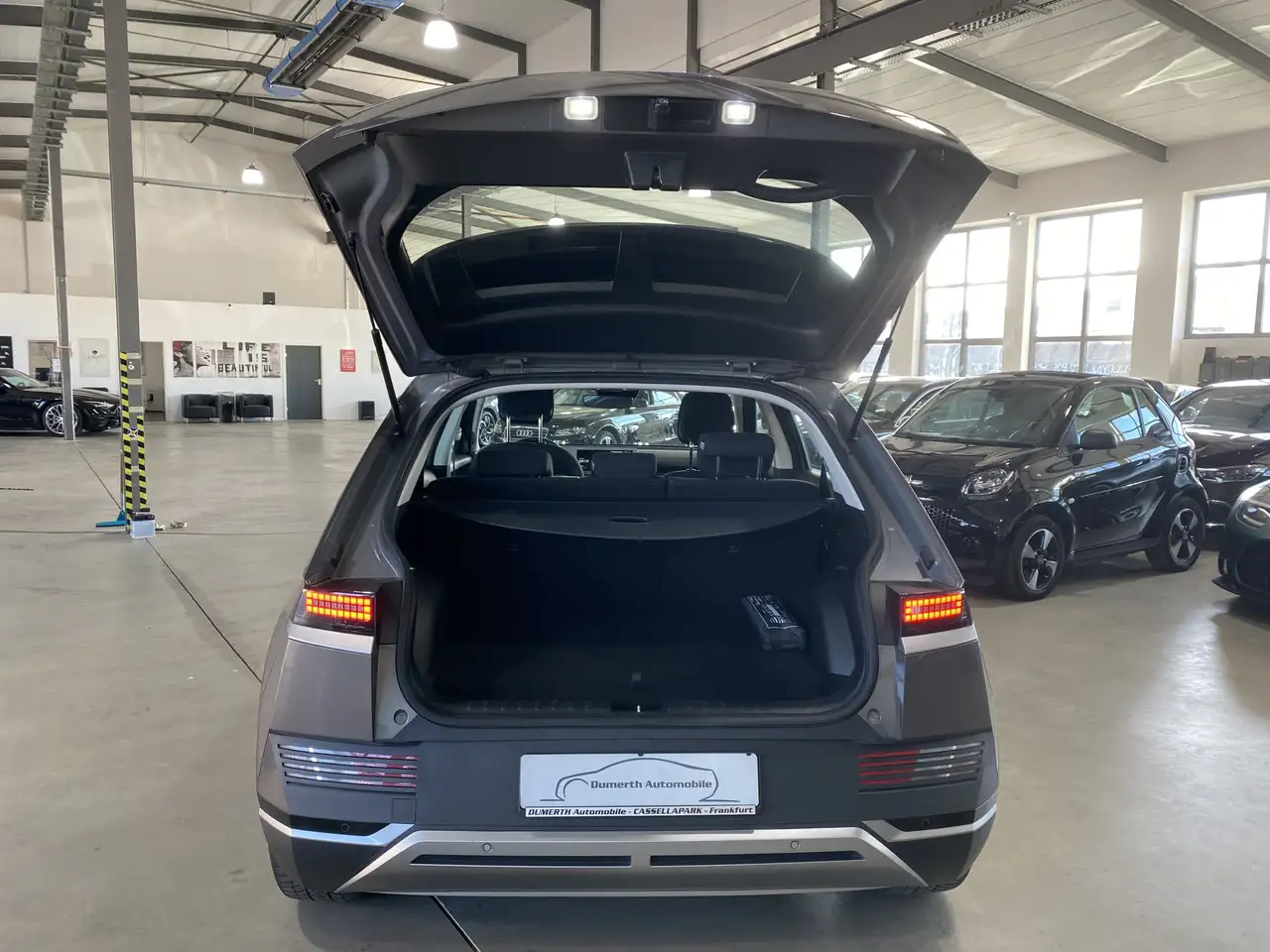 Hyundai IONIQ 5 4WD WäPu SoH 97,1% RFK LED ACC NAV 19 21