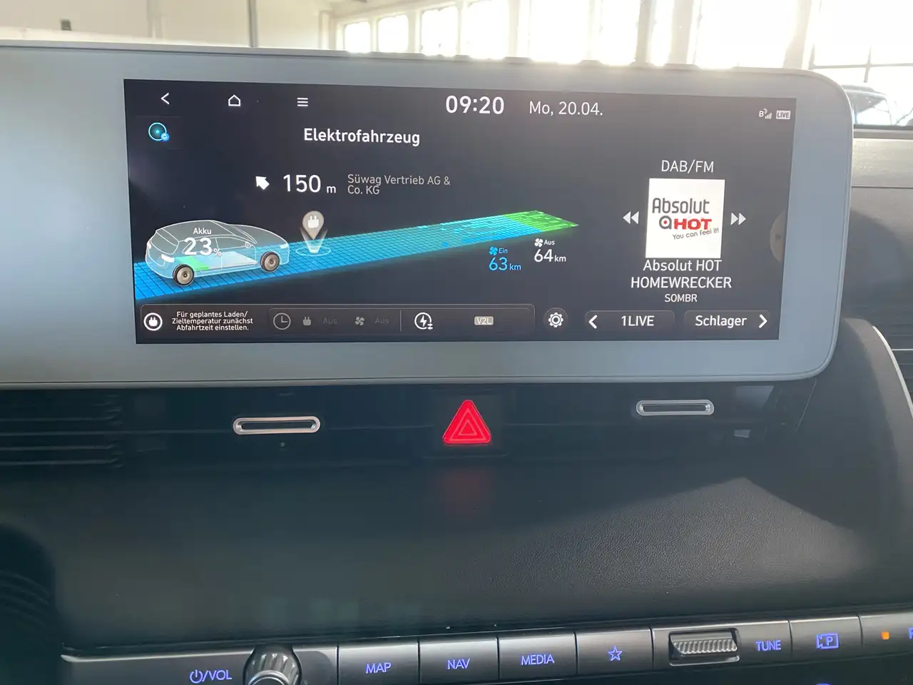 Hyundai IONIQ 5 4WD WäPu SoH 97,1% RFK LED ACC NAV 19 25