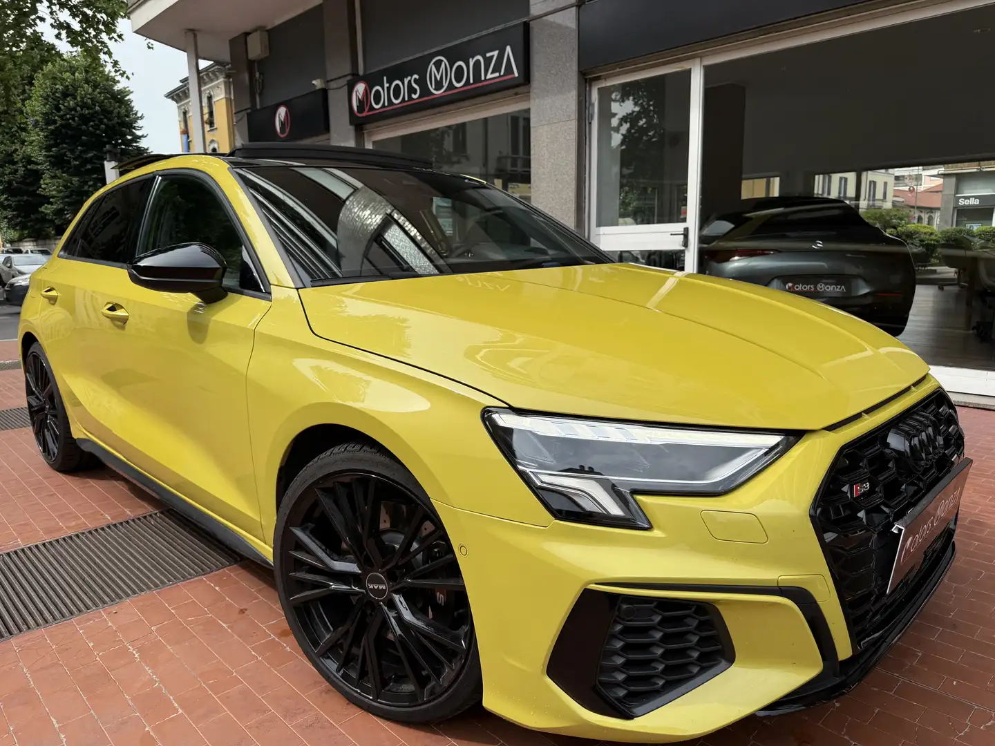 Audi S3 S3 Sportback 2.0 tfsi Edition One quattro s-tronic Jaune - 1